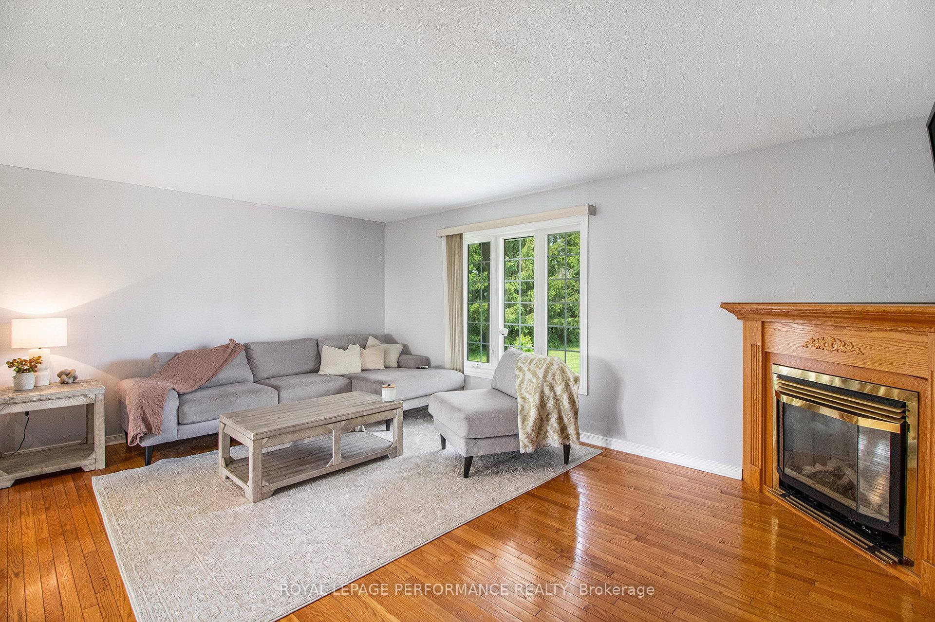 Photo 11 of 3686 Dunning Road, Ottawa, Sarsfield/Bearbrook — HOMEH