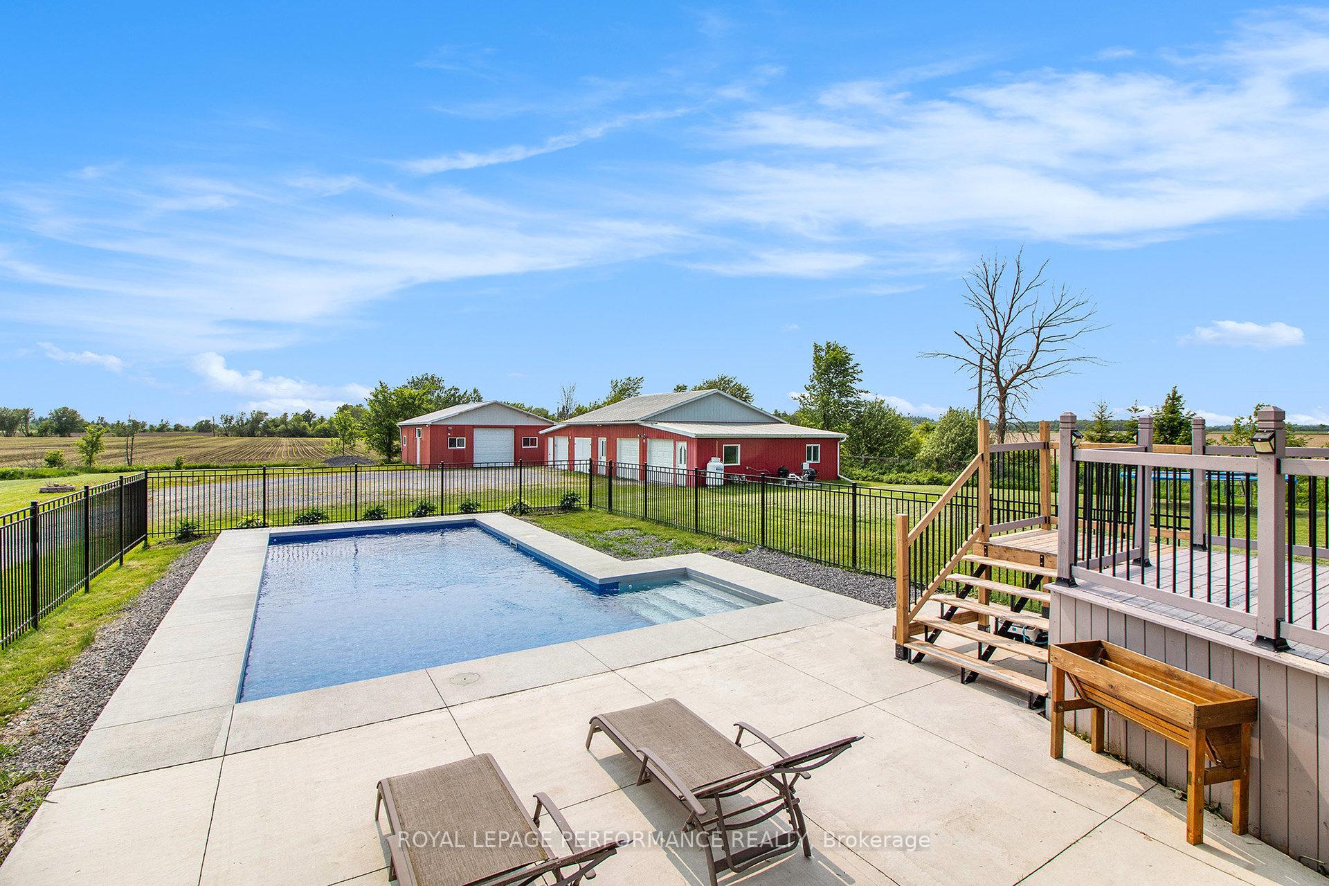Photo 31 of 3686 Dunning Road, Ottawa, Sarsfield/Bearbrook — HOMEH