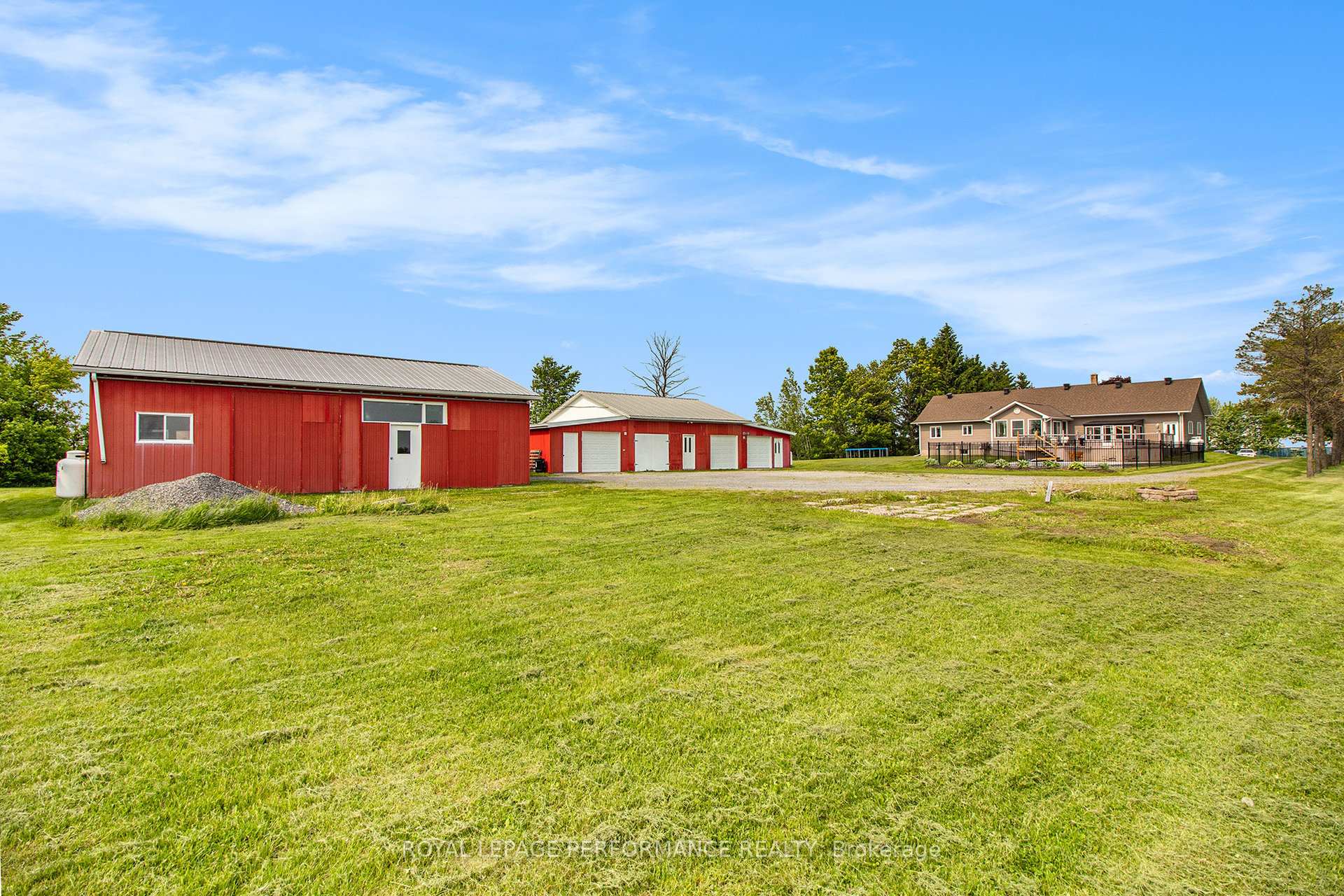 Photo 36 of 3686 Dunning Road, Ottawa, Sarsfield/Bearbrook — HOMEH