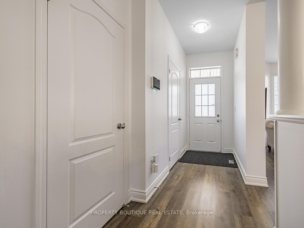 Photo 9 of Unit 10, 651 Farmstead Drive, Milton, Willmott — HOMEH
