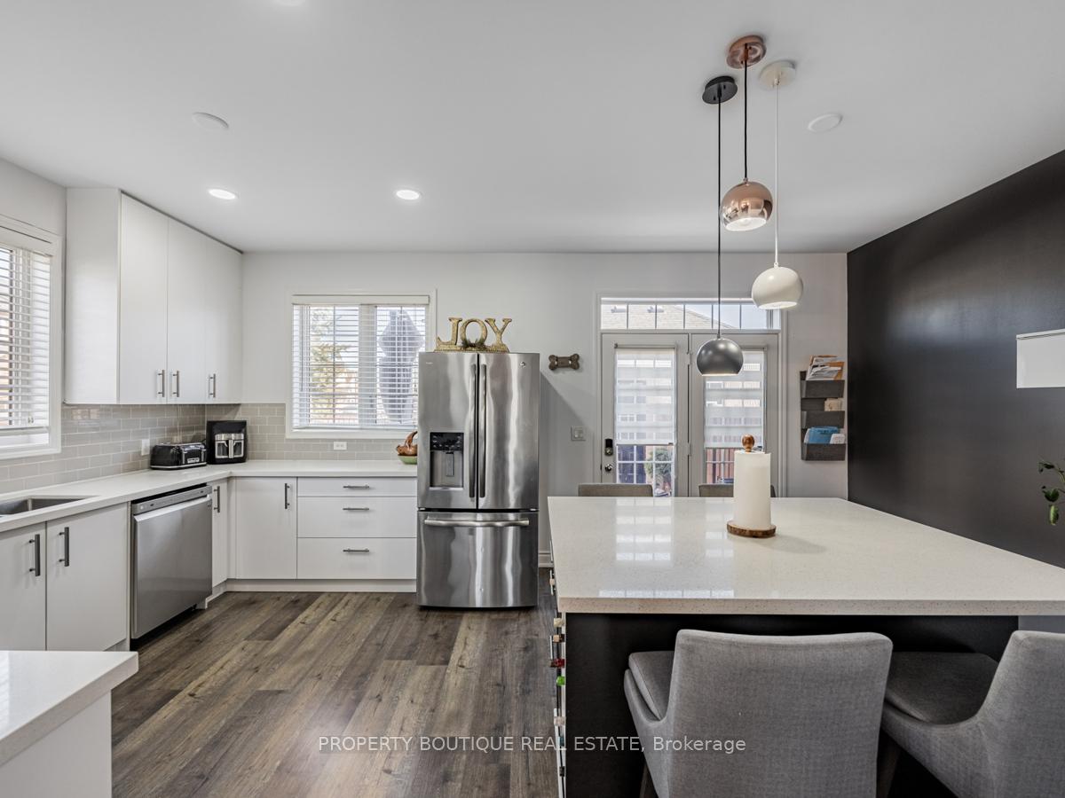 Photo 10 of Unit 10, 651 Farmstead Drive, Milton, Willmott — HOMEH
