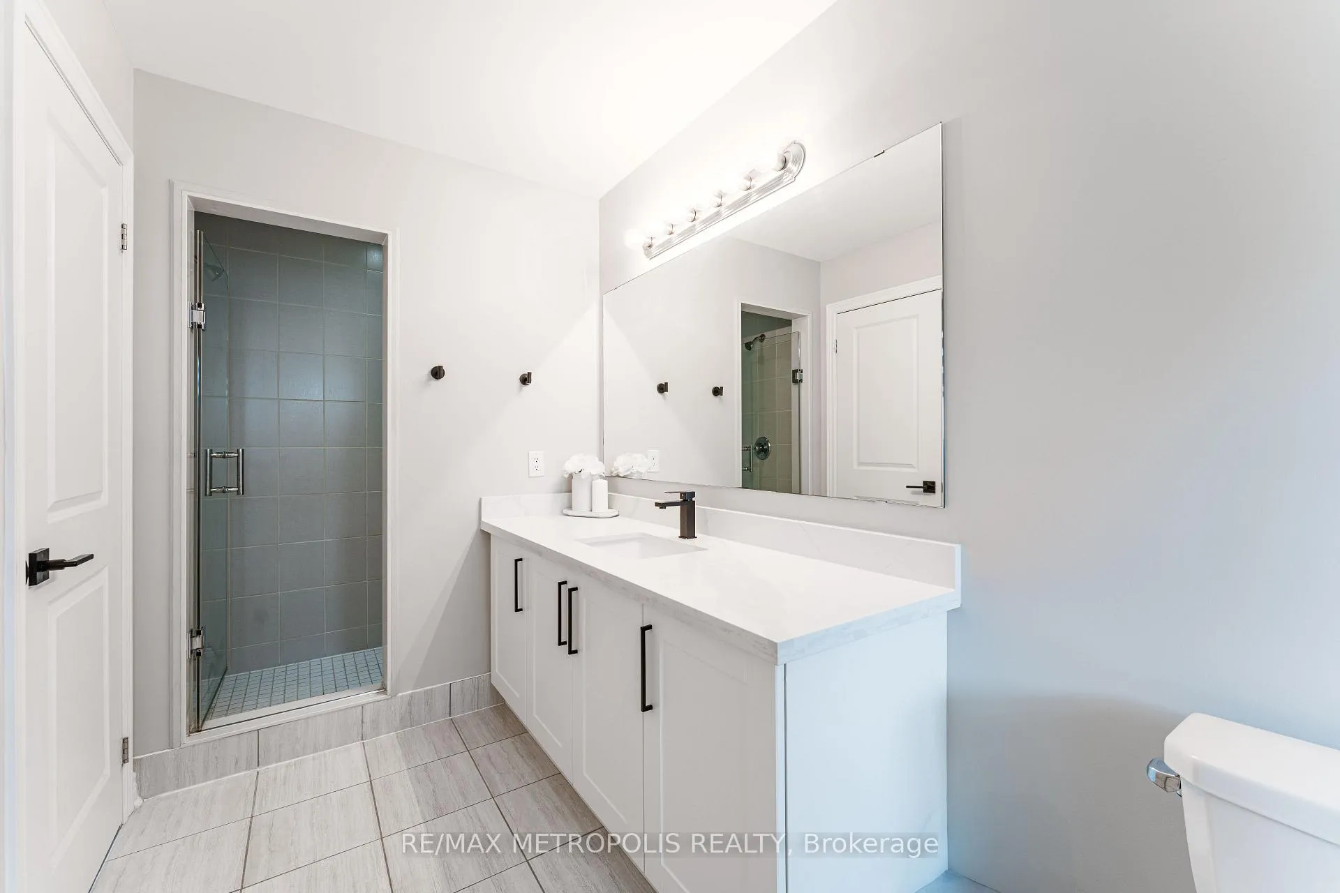 Photo 27 of 2503 Hibiscus Drive, Pickering, Rural Pickering — HOMEH