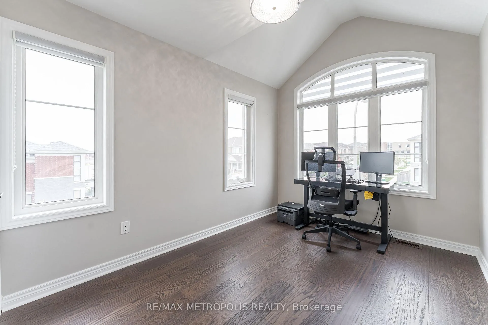 Photo 34 of 2503 Hibiscus Drive, Pickering, Rural Pickering — HOMEH