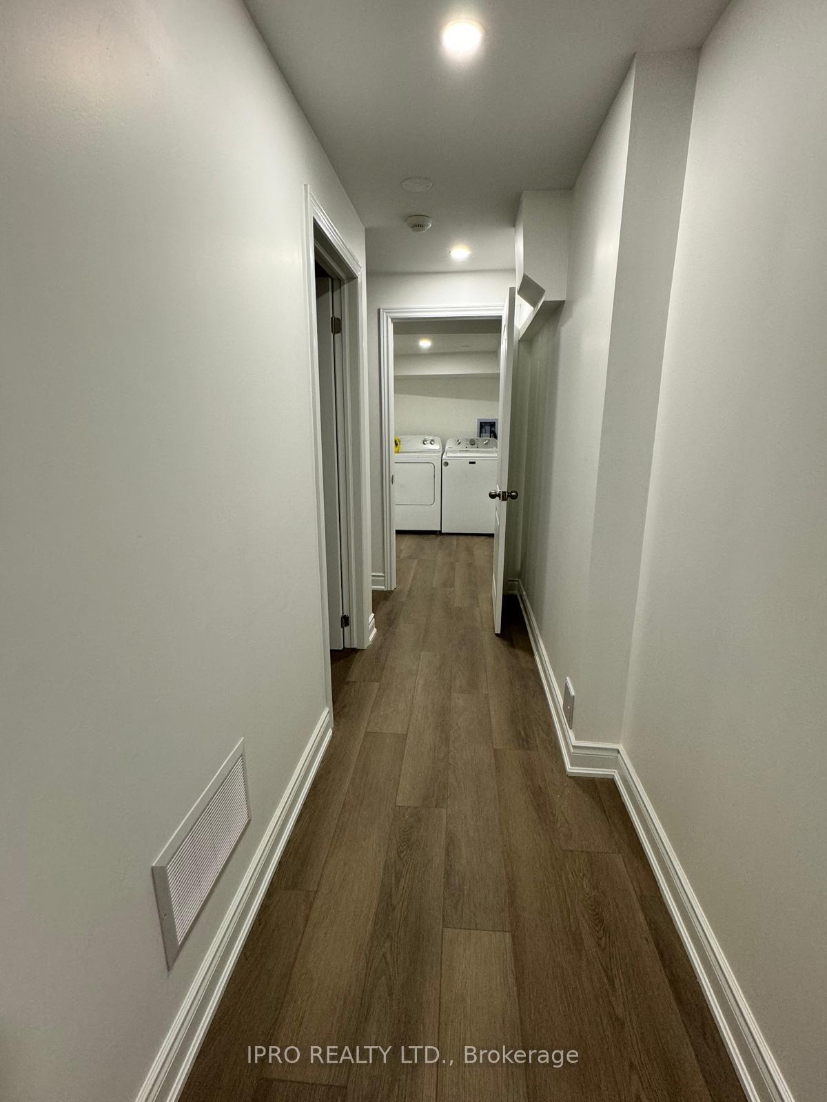 Photo 8 of 698 Speyer Circle W, Milton, Harrison — HOMEH