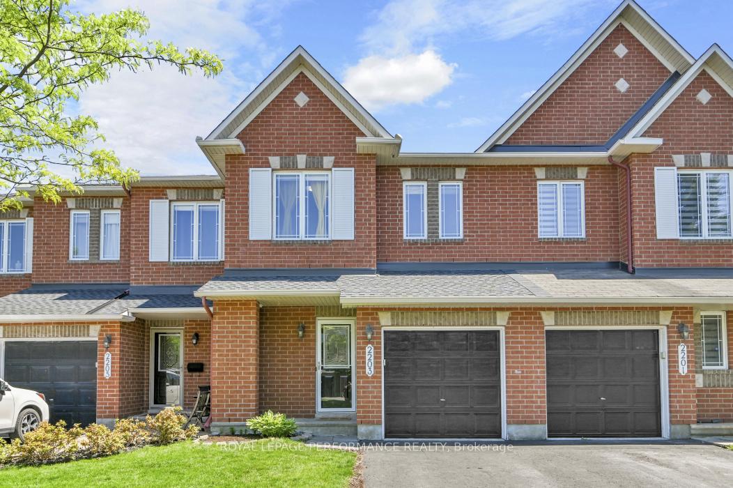 Photo 1 of 2203 Brockstone Crescent, Ottawa, Avalon East — HOMEH