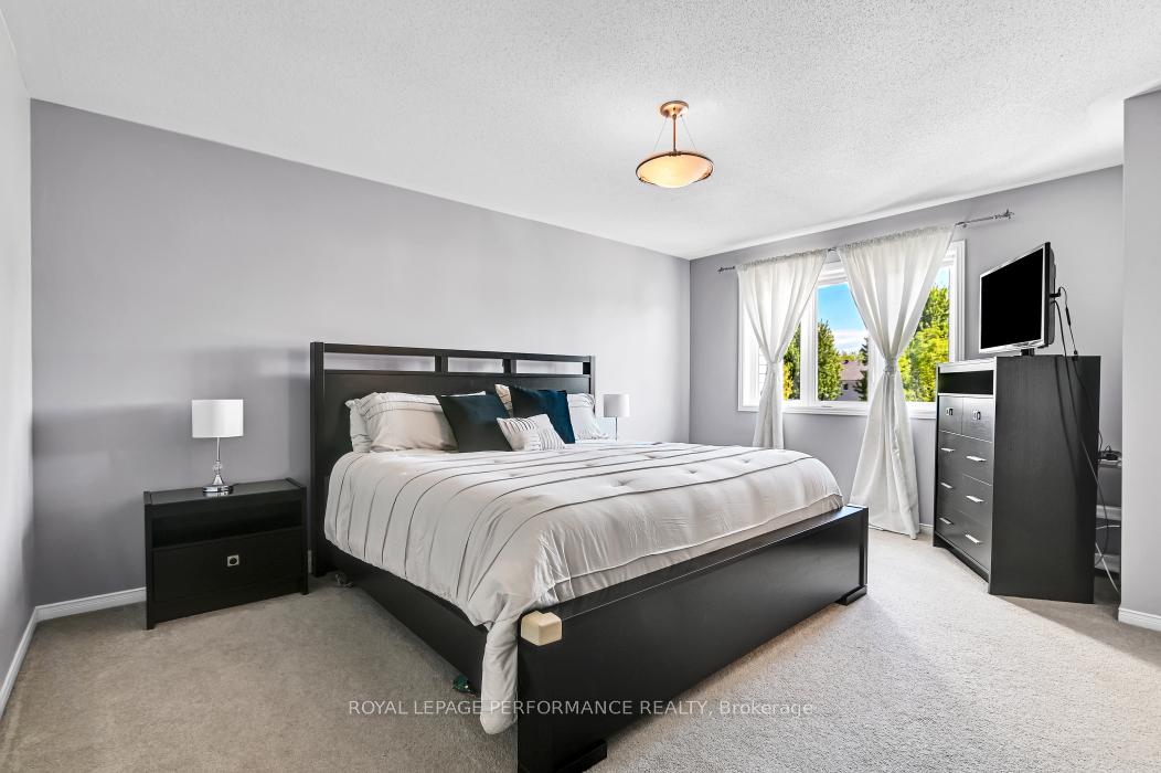 Photo 15 of 2203 Brockstone Crescent, Ottawa, Avalon East — HOMEH