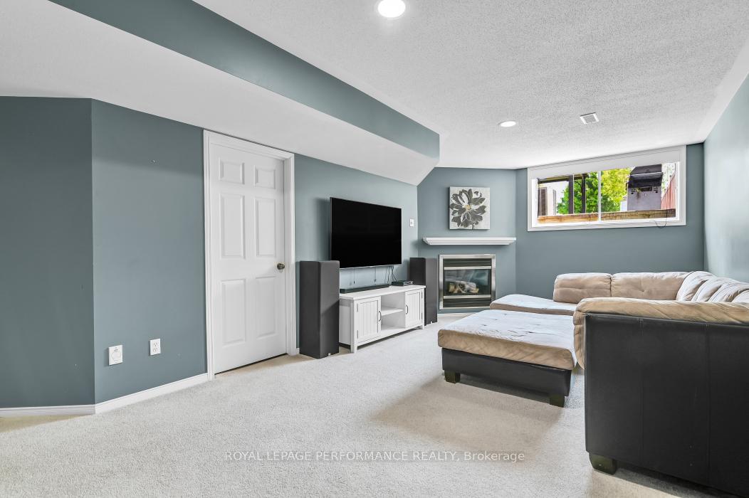Photo 27 of 2203 Brockstone Crescent, Ottawa, Avalon East — HOMEH