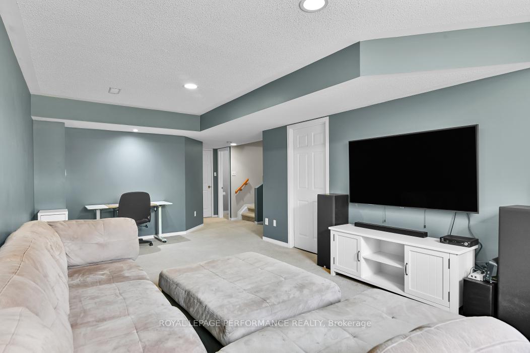 Photo 28 of 2203 Brockstone Crescent, Ottawa, Avalon East — HOMEH