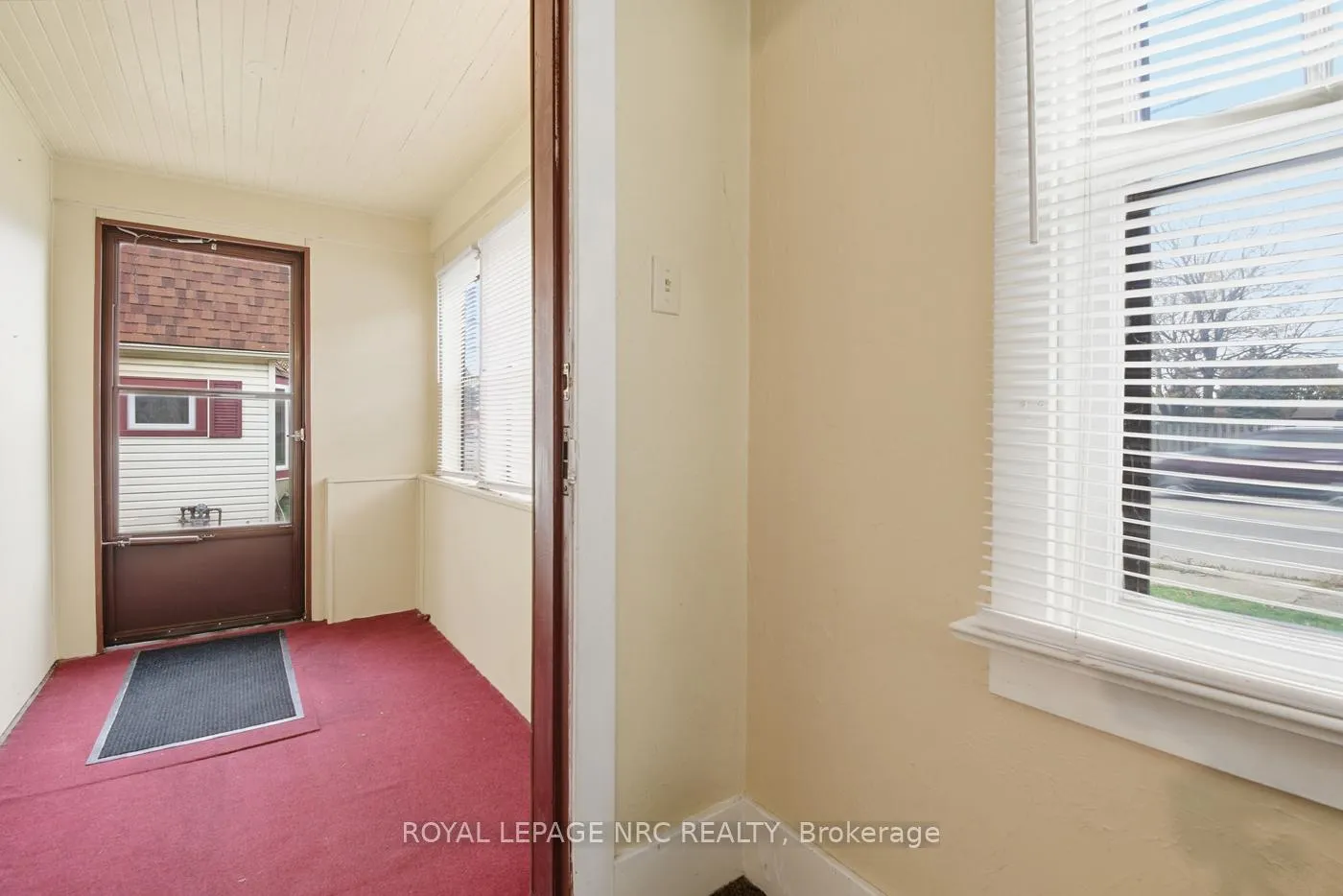 Photo 3 of 103 Main Street E, Port Colborne, Killaly East — HOMEH