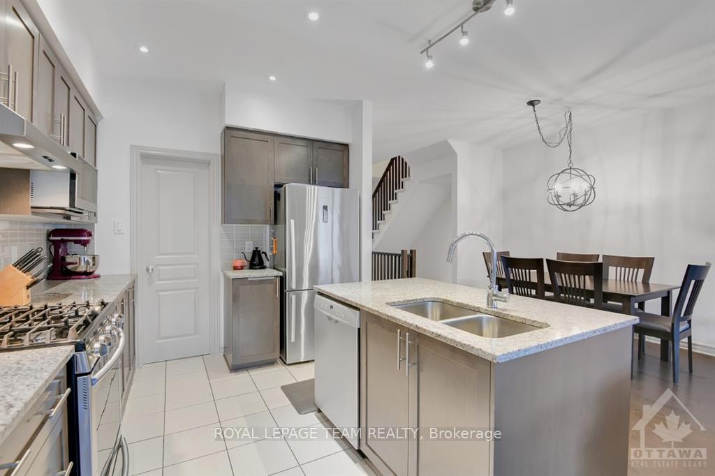 Photo 12 of 308 Rainrock Crescent, Ottawa, Mer Bleue/Bradley Estates/Anderson Park — HOMEH