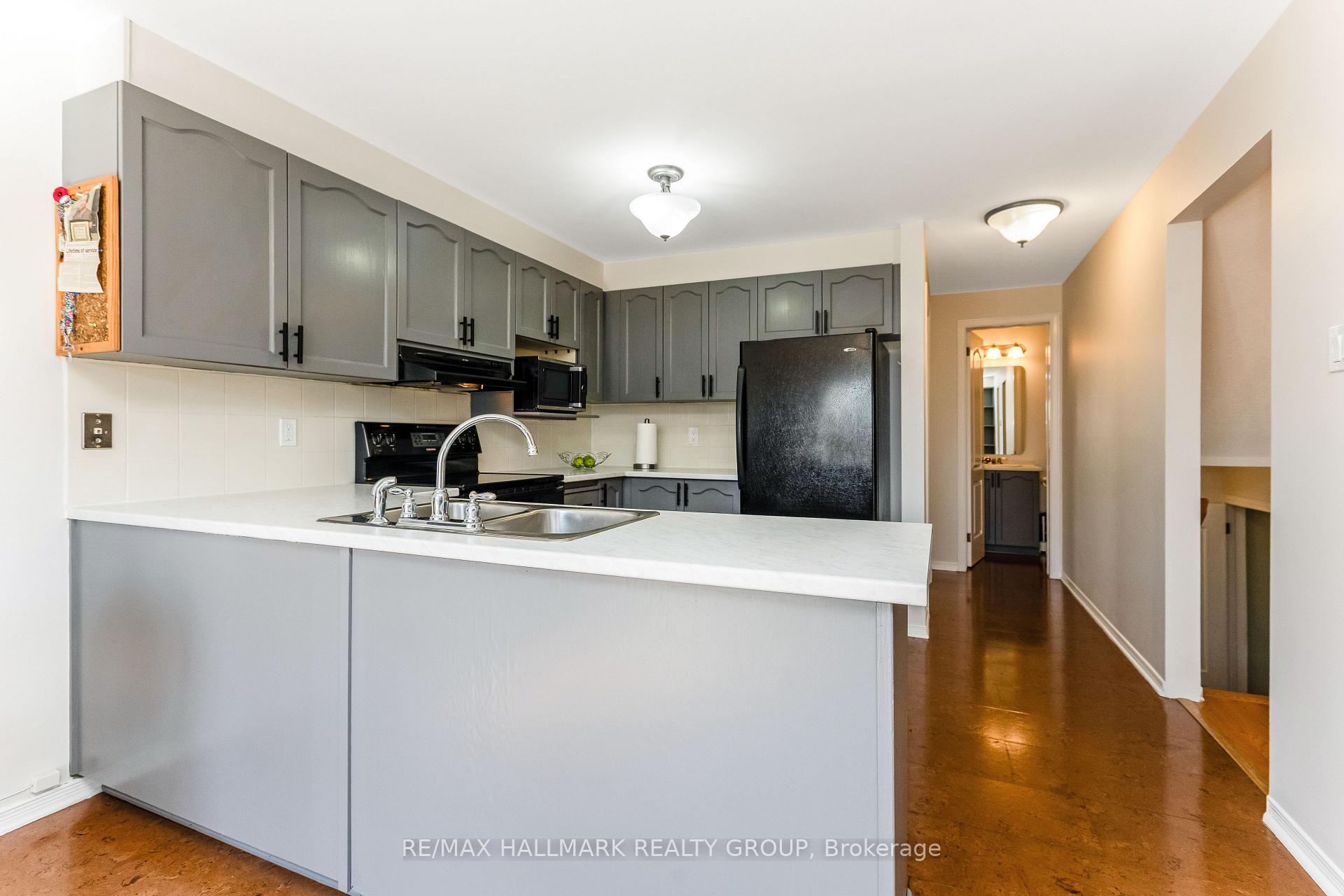 Photo 9 of 496 Harrowsmith Way, Ottawa, Fallingbrook/Gardenway South — HOMEH