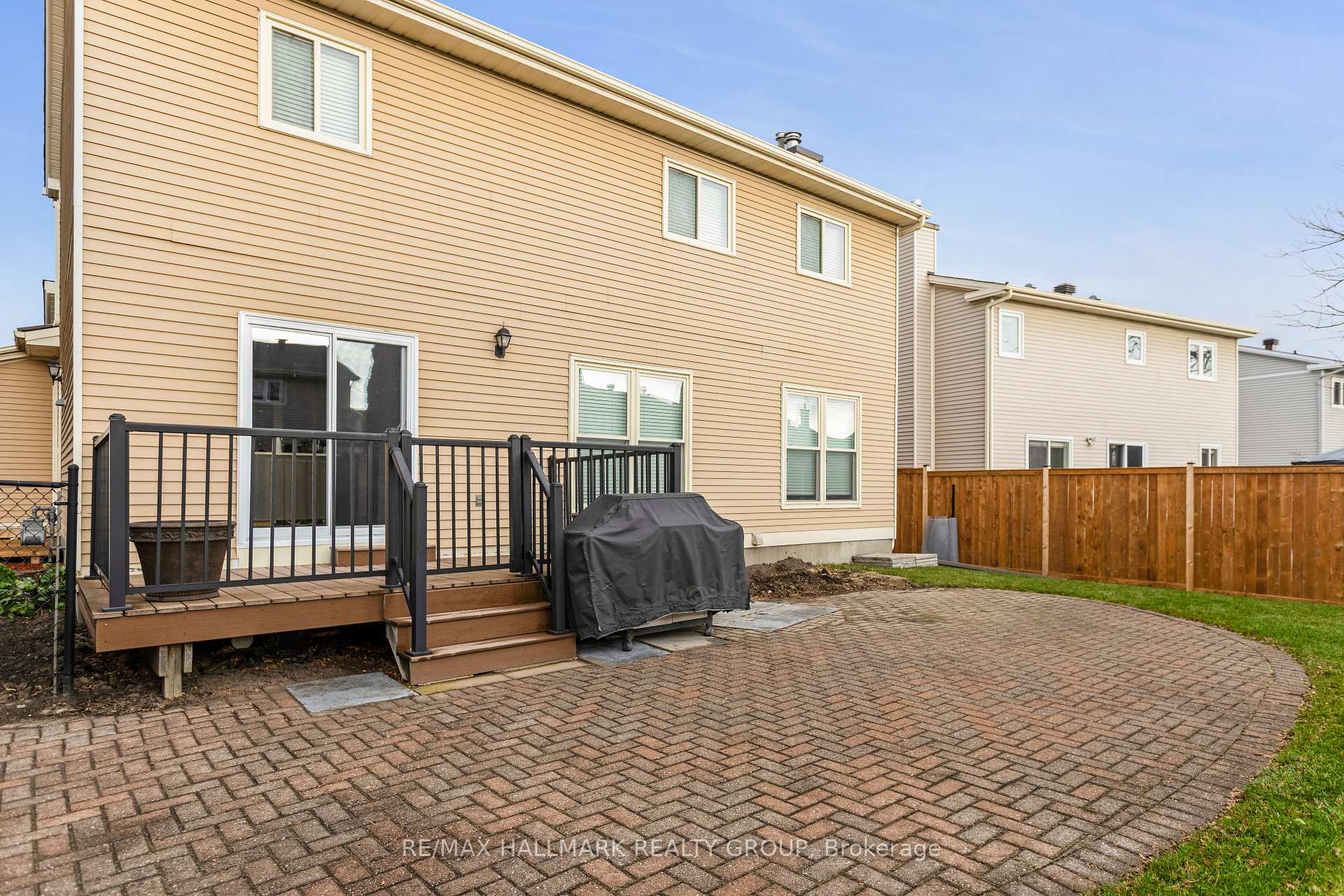 Photo 31 of 496 Harrowsmith Way, Ottawa, Fallingbrook/Gardenway South — HOMEH