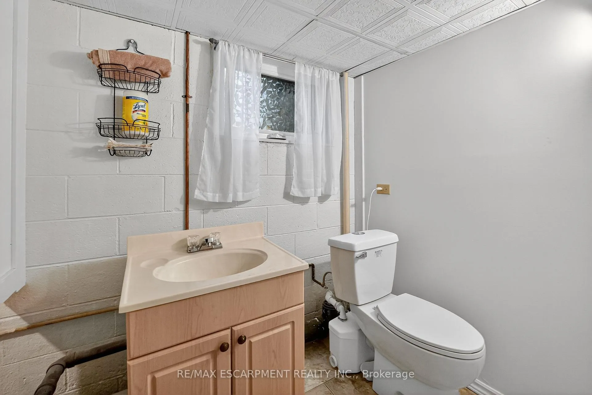 Photo 24 of 517 Stanley Street, Port Colborne, Sugarloaf — HOMEH