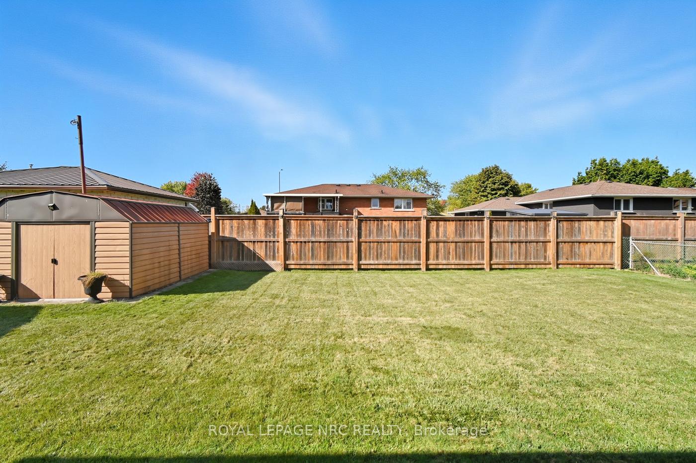 Photo 41 of 69 Elmvale Crescent, Port Colborne, Main Street — HOMEH