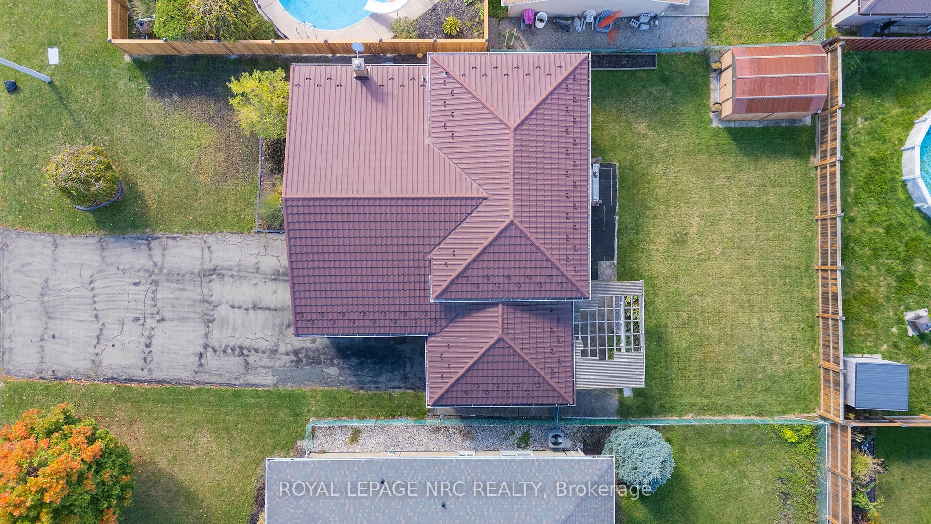 Photo 49 of 69 Elmvale Crescent, Port Colborne, Main Street — HOMEH