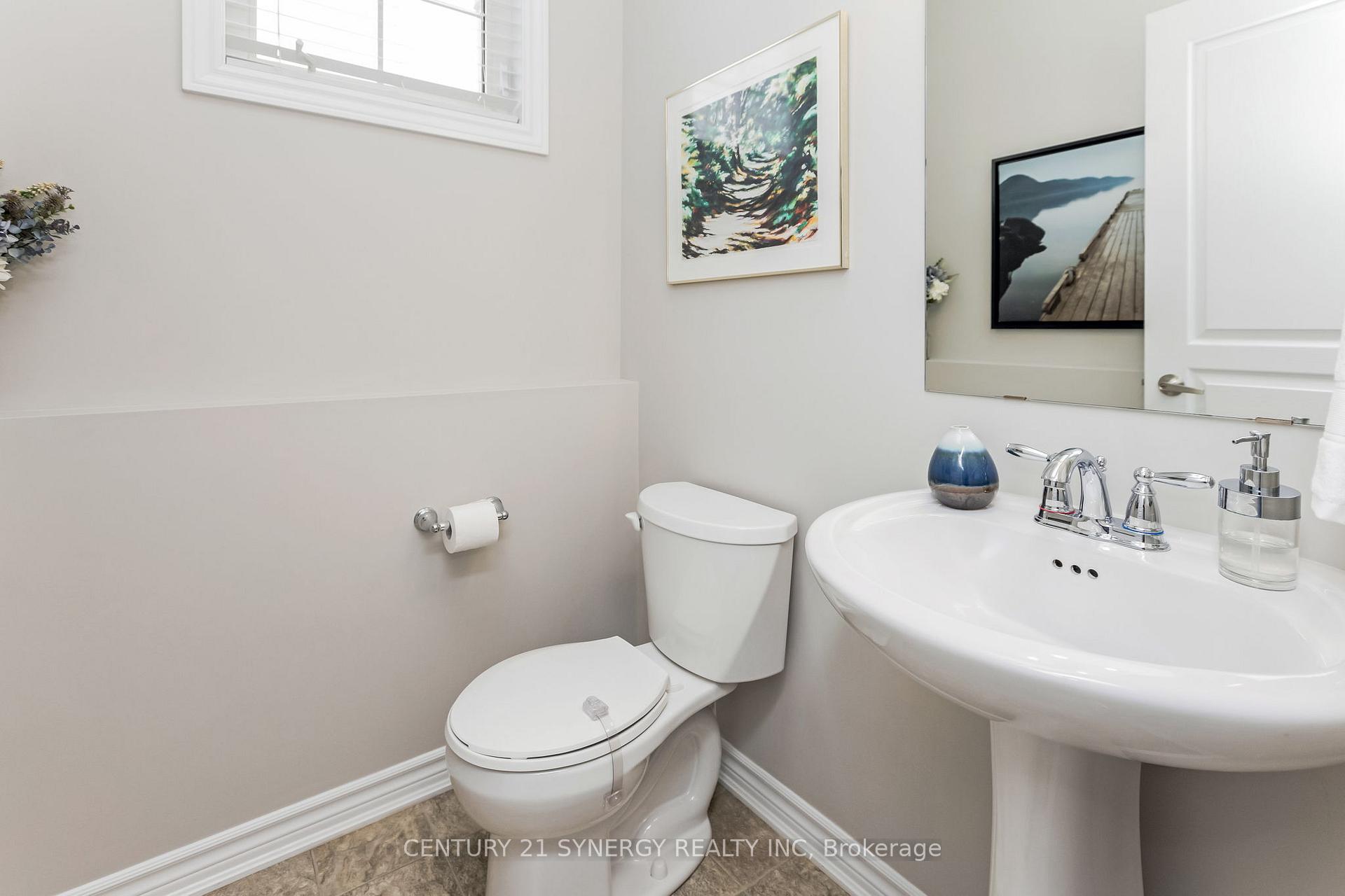 Photo 3 of 126 Eclipse Crescent, Ottawa, Notting Hill/Summerside — HOMEH
