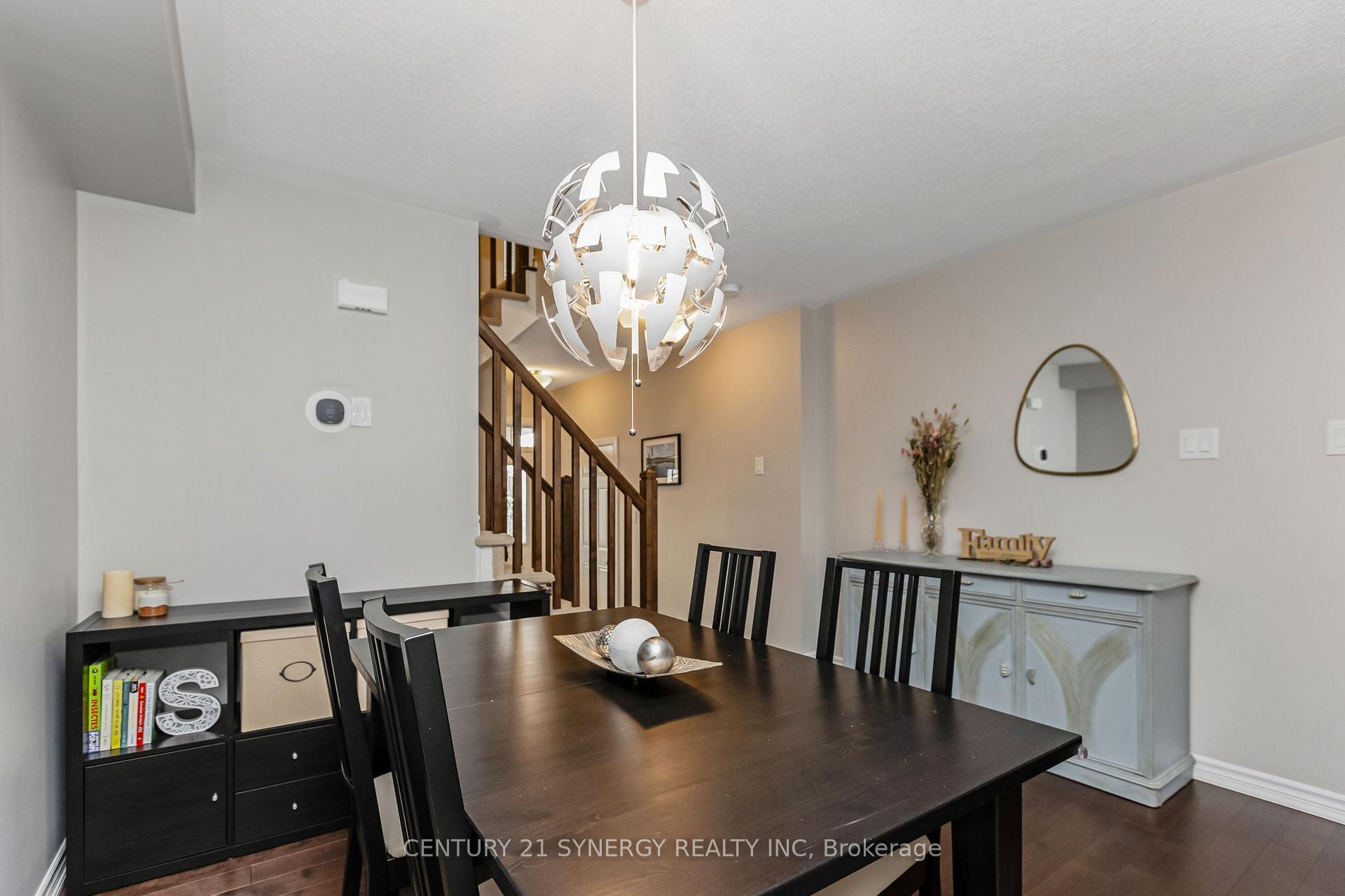 Photo 8 of 126 Eclipse Crescent, Ottawa, Notting Hill/Summerside — HOMEH