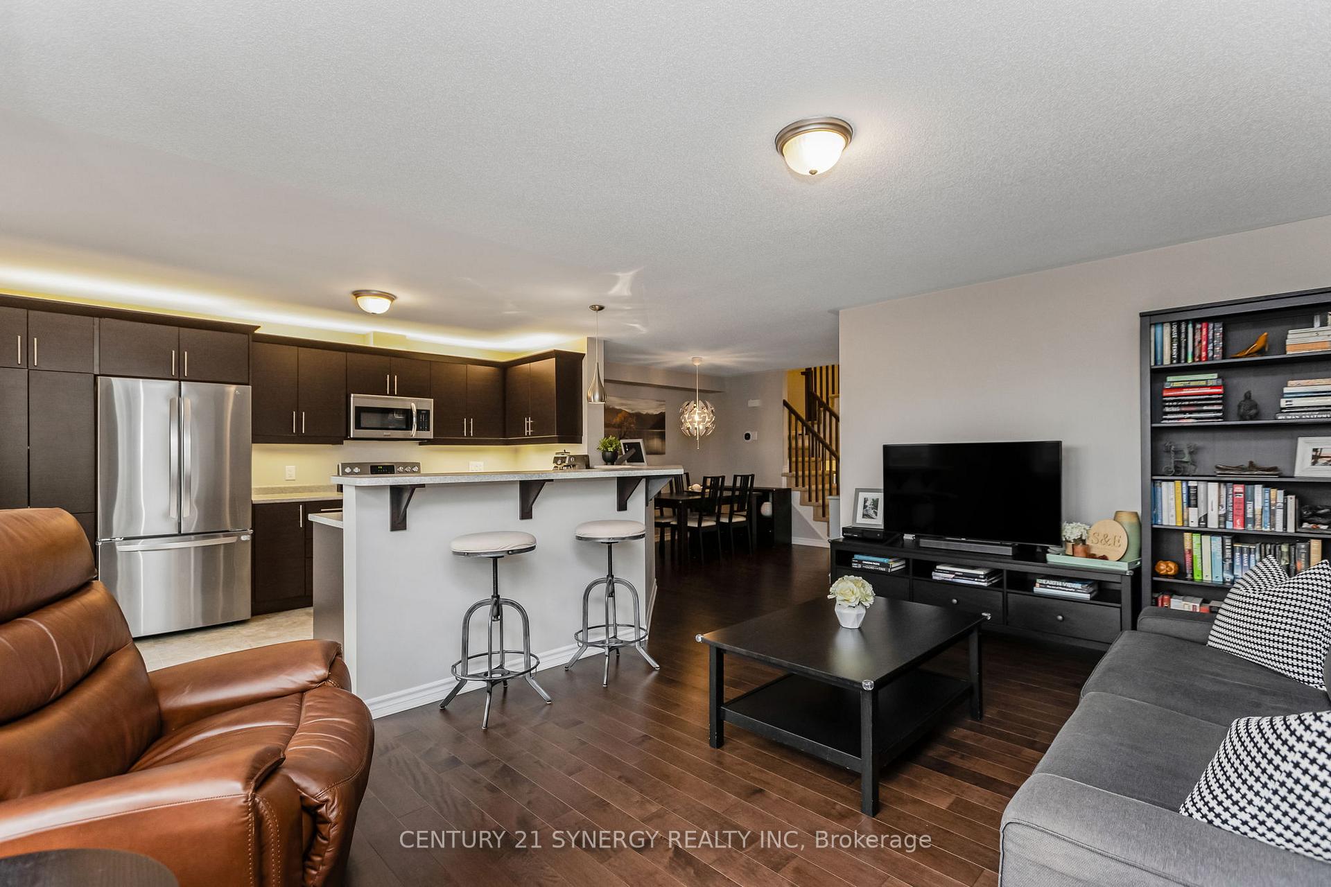 Photo 13 of 126 Eclipse Crescent, Ottawa, Notting Hill/Summerside — HOMEH