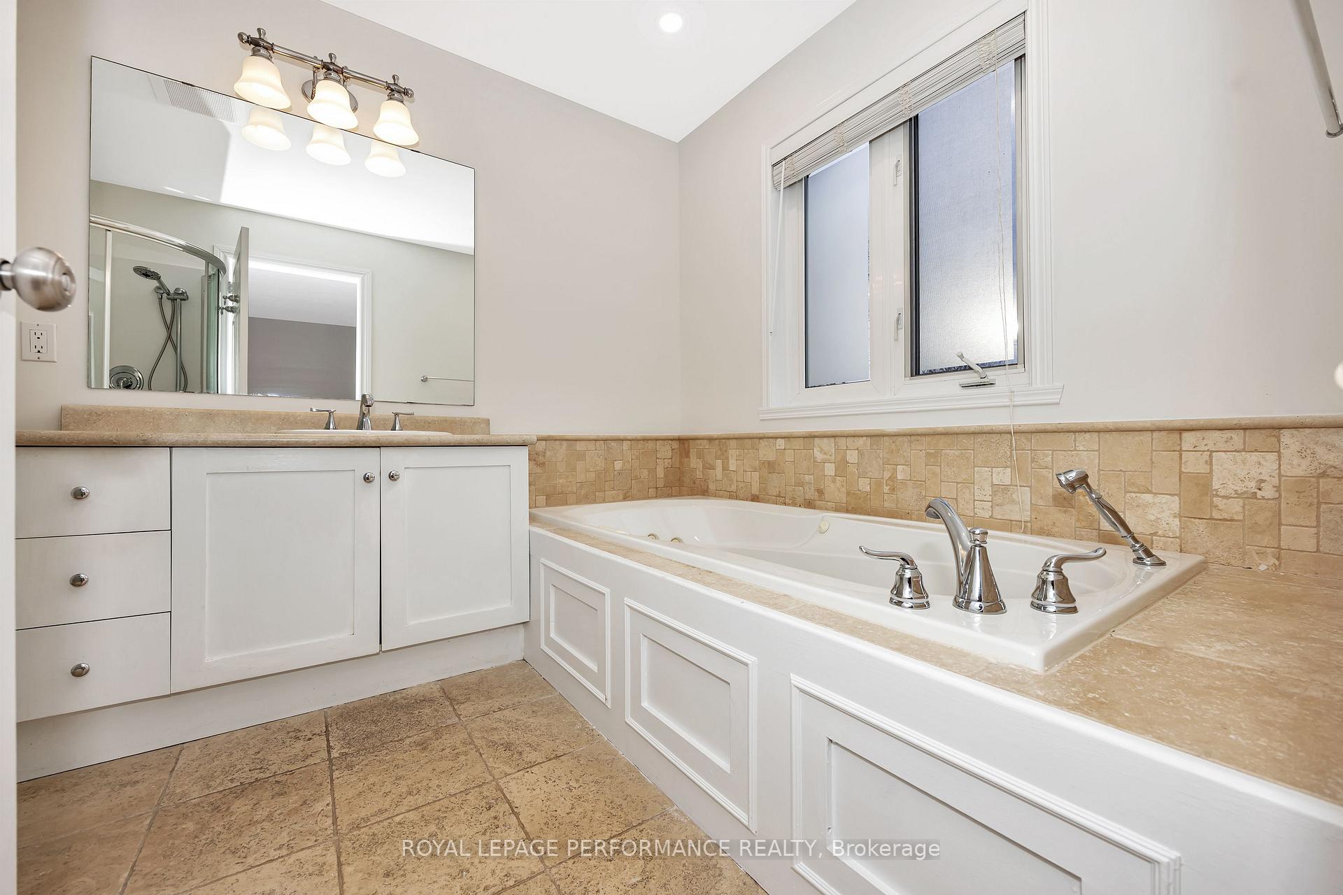 Photo 19 of 1141 Meadow Lane Road, Ottawa, Camelot — HOMEH