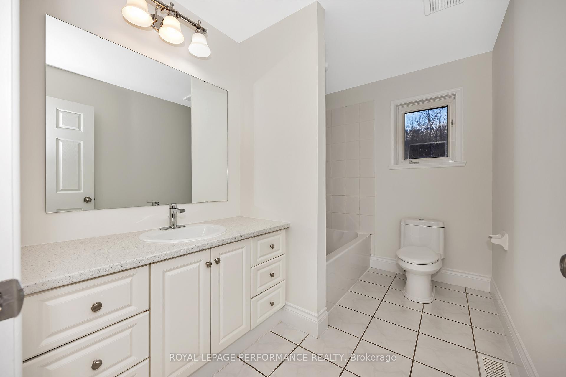 Photo 23 of 1141 Meadow Lane Road, Ottawa, Camelot — HOMEH