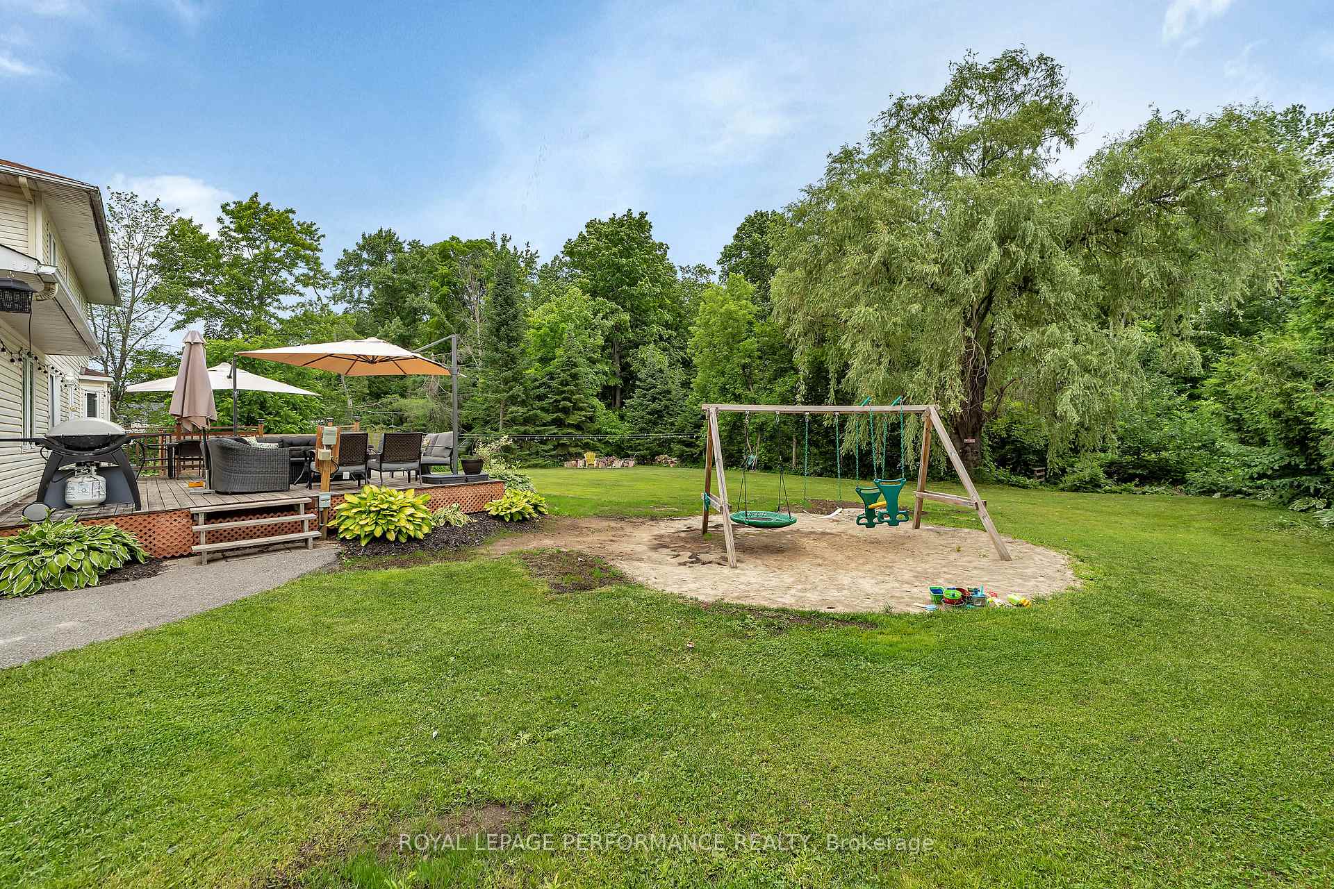Photo 34 of 1141 Meadow Lane Road, Ottawa, Camelot — HOMEH