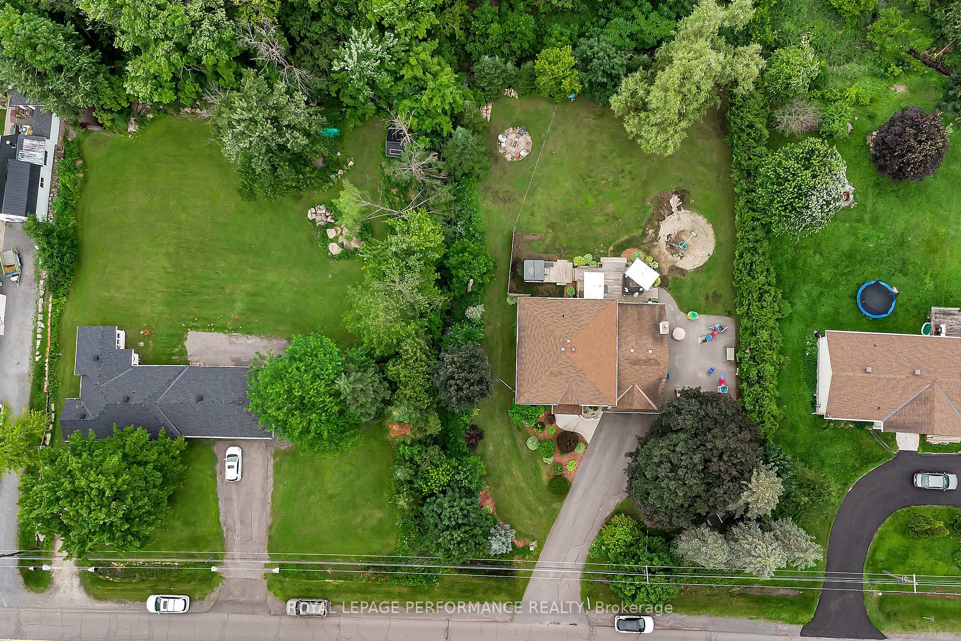 Photo 40 of 1141 Meadow Lane Road, Ottawa, Camelot — HOMEH