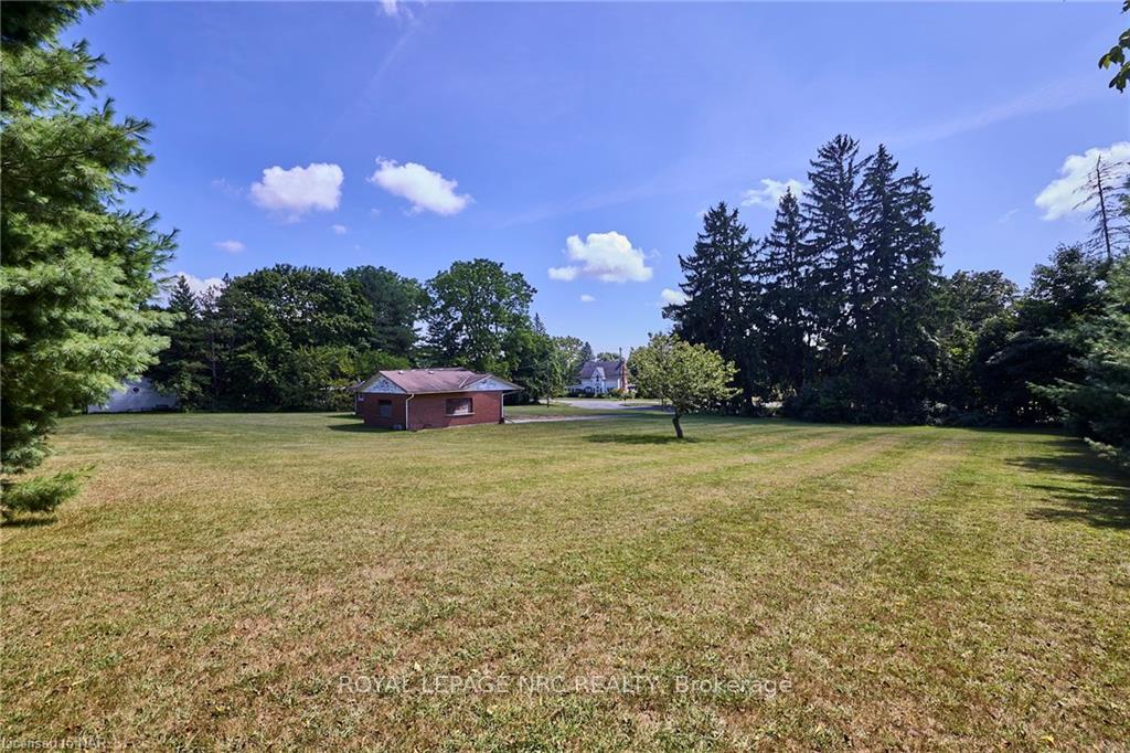 Photo 8 of 489 Memorial Drive, Pelham, Fenwick — HOMEH
