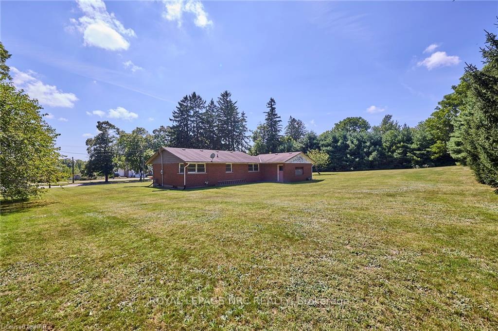 Photo 9 of 489 Memorial Drive, Pelham, Fenwick — HOMEH