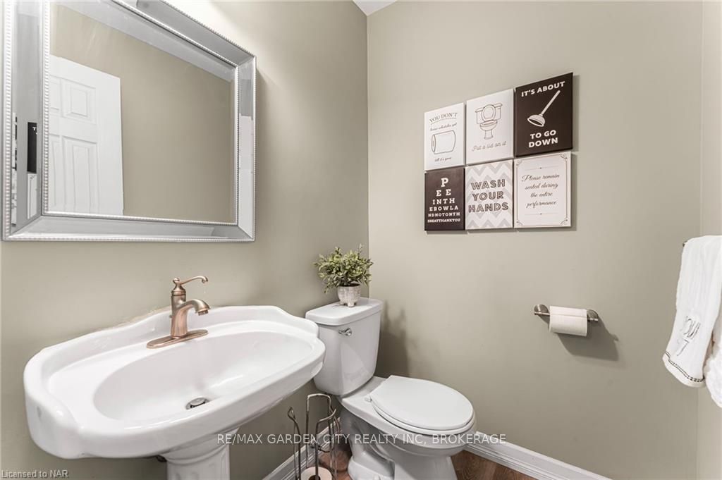 Photo 17 of 91 Kunda Park Boulevard, Pelham, Fonthill — HOMEH