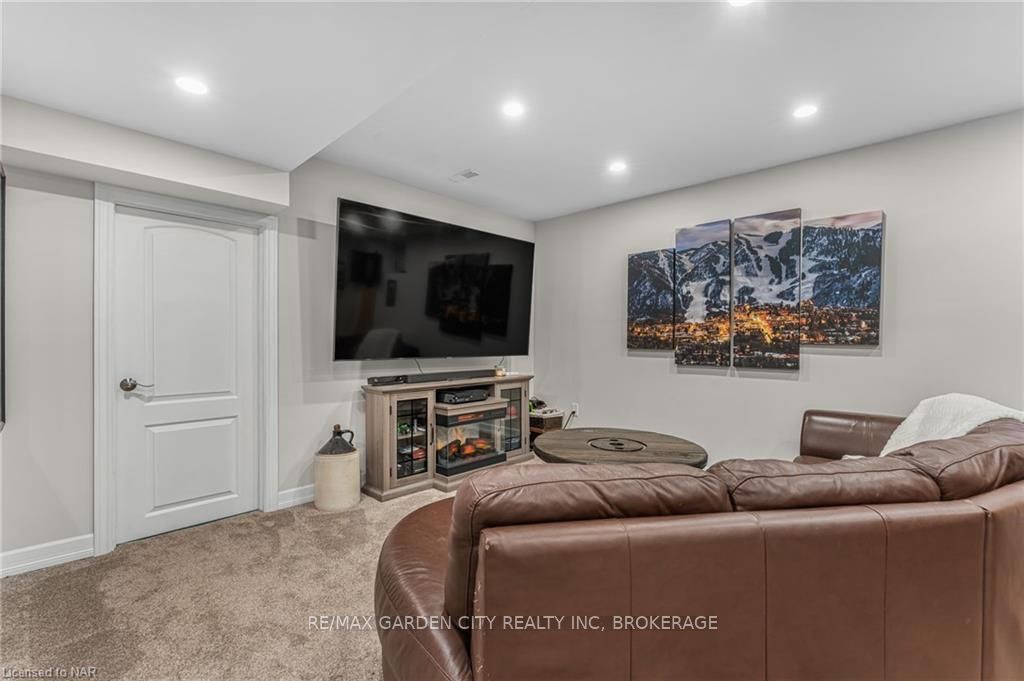 Photo 37 of 91 Kunda Park Boulevard, Pelham, Fonthill — HOMEH