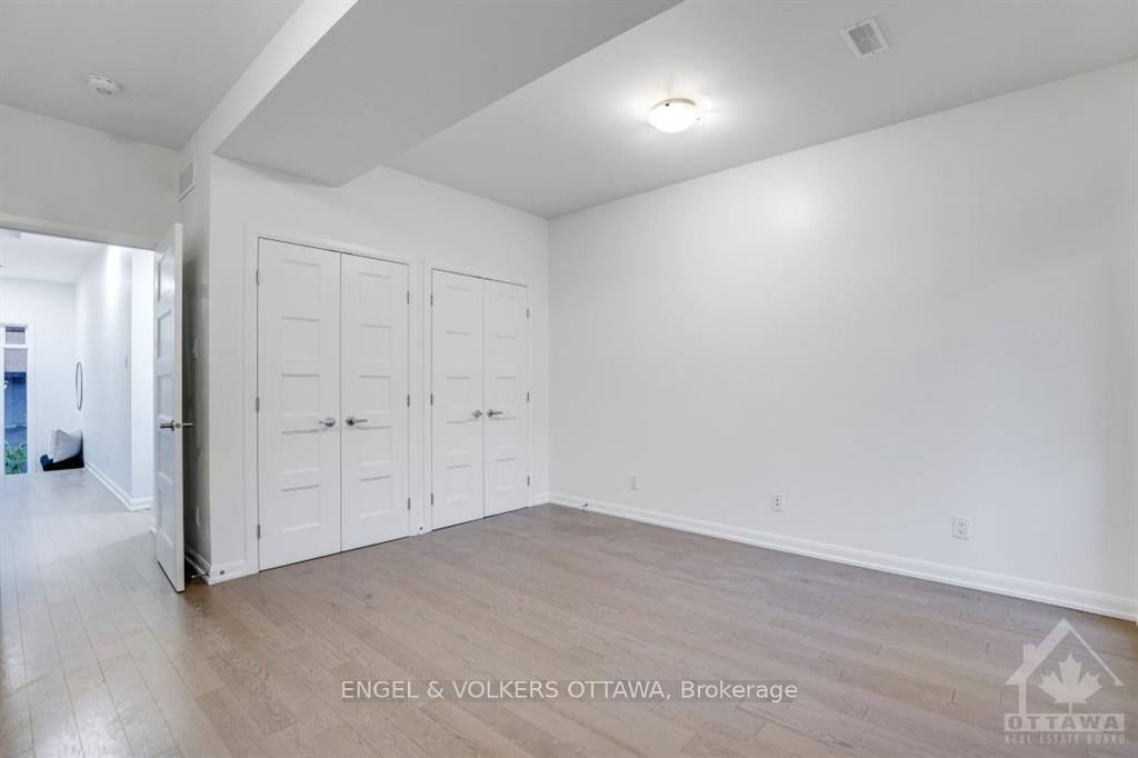 Photo 5 of 572 Halo, Ottawa, Chapel Hill — HOMEH