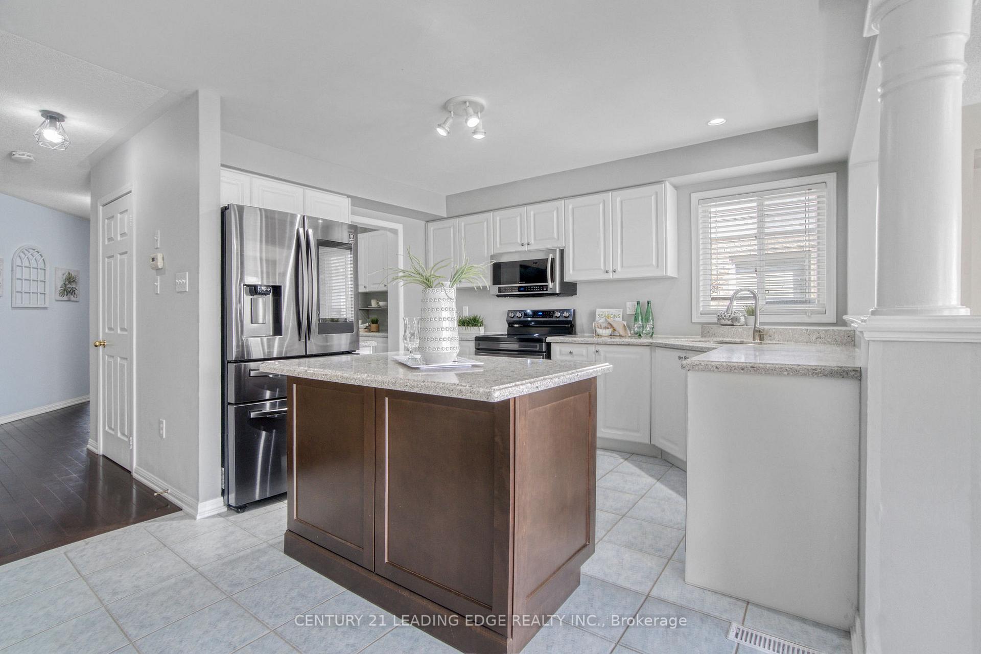 Photo 8 of 192 Sherwood Road, Milton, Dempsey — HOMEH