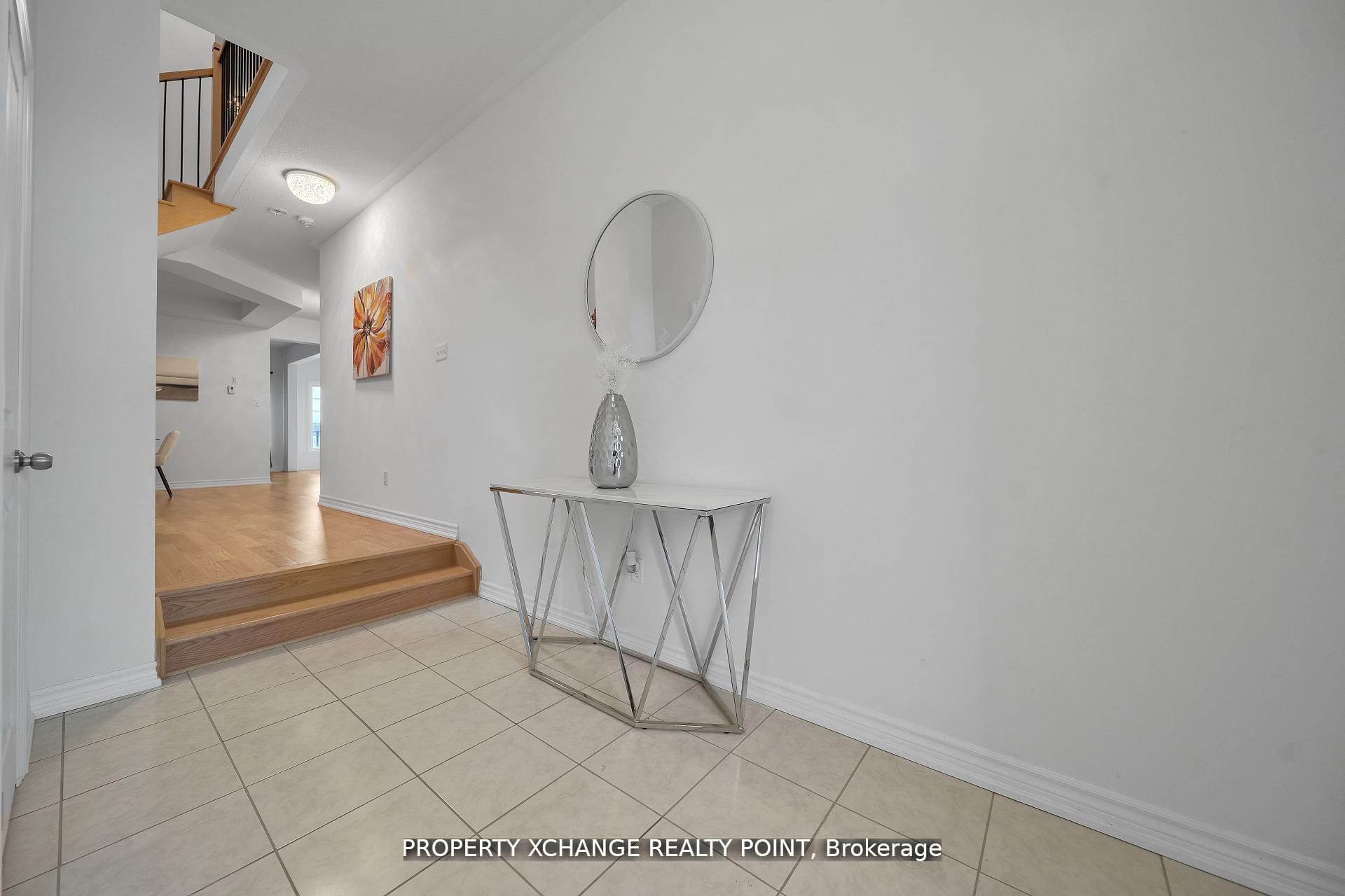 Photo 3 of 1120 Skyridge Boulevard, Pickering, Rural Pickering — HOMEH