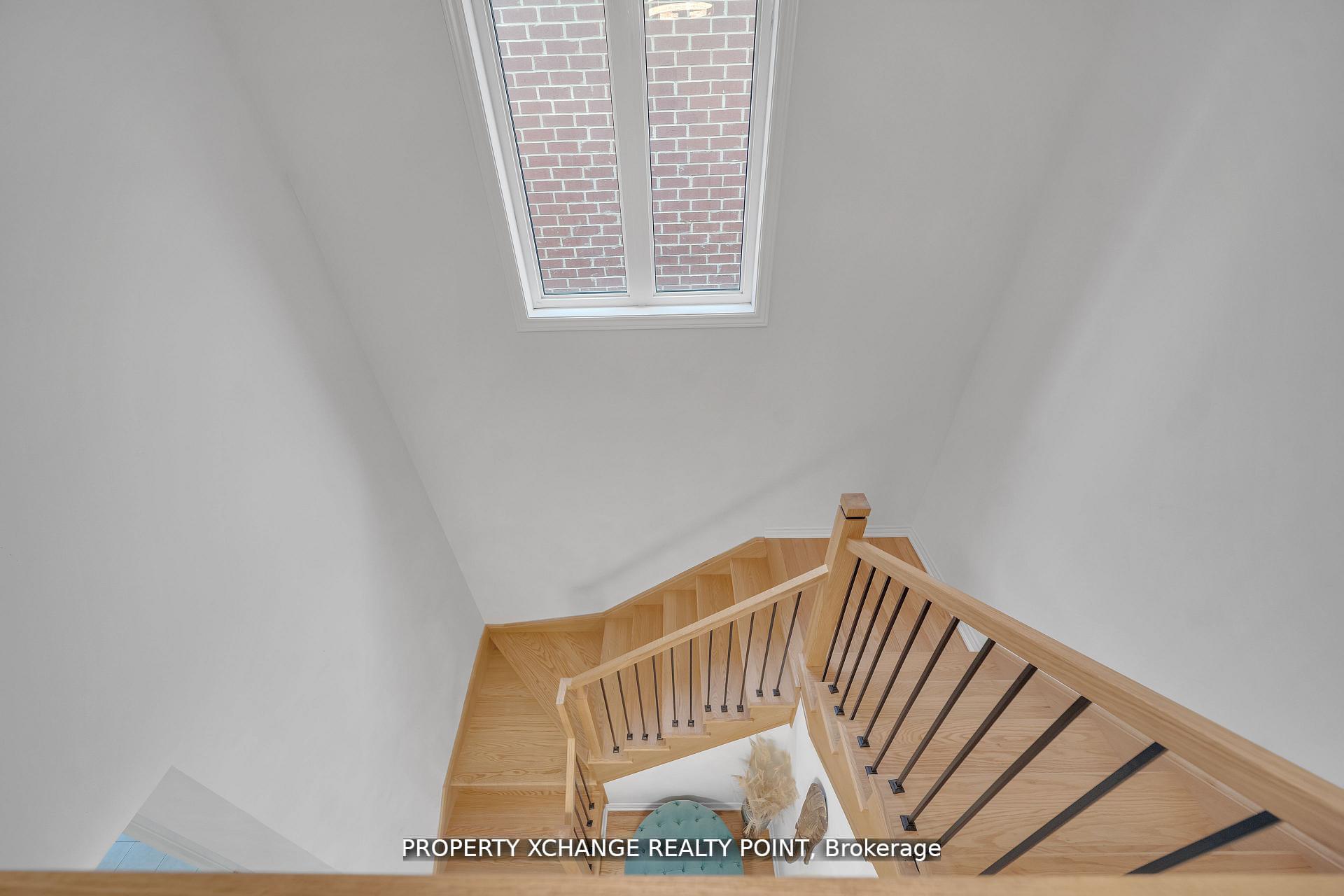 Photo 14 of 1120 Skyridge Boulevard, Pickering, Rural Pickering — HOMEH