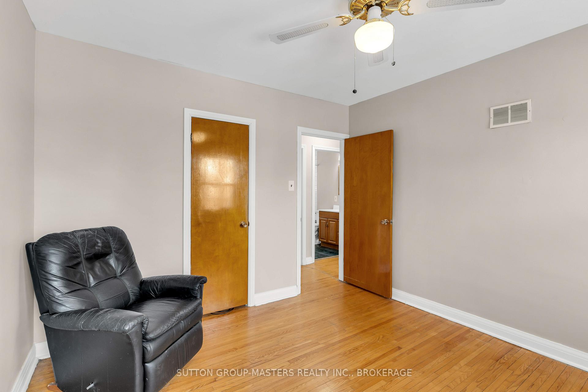Photo 23 of 85 Florence Street, Kingston, West of Sir John A. Blvd — HOMEH