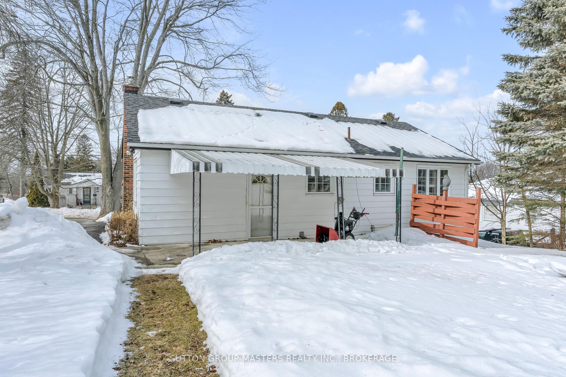 Photo 40 of 85 Florence Street, Kingston, West of Sir John A. Blvd — HOMEH
