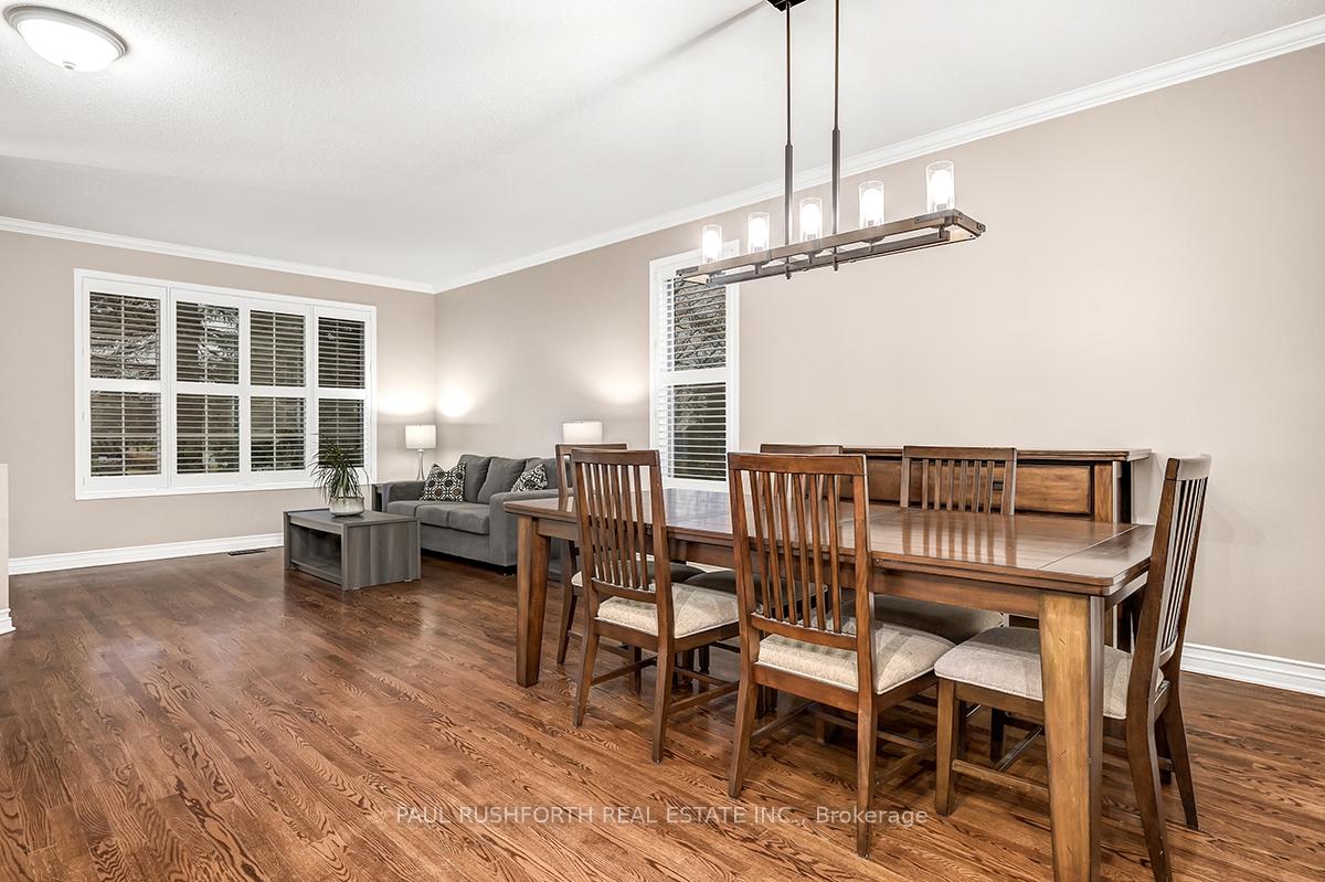 Photo 9 of 2040 Oakbrook Circle, Ottawa, Chapel Hill South - Orleans Village — HOMEH