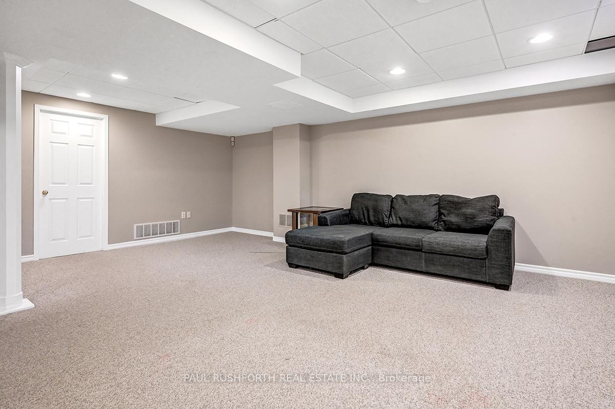 Photo 28 of 2040 Oakbrook Circle, Ottawa, Chapel Hill South - Orleans Village — HOMEH