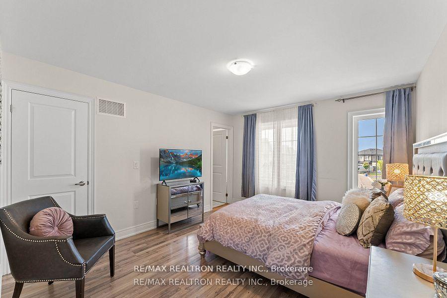 Photo 6 of 2657 Sapphire Drive, Pickering, Rural Pickering — HOMEH
