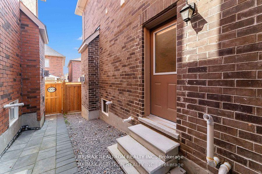 Photo 17 of 2657 Sapphire Drive, Pickering, Rural Pickering — HOMEH
