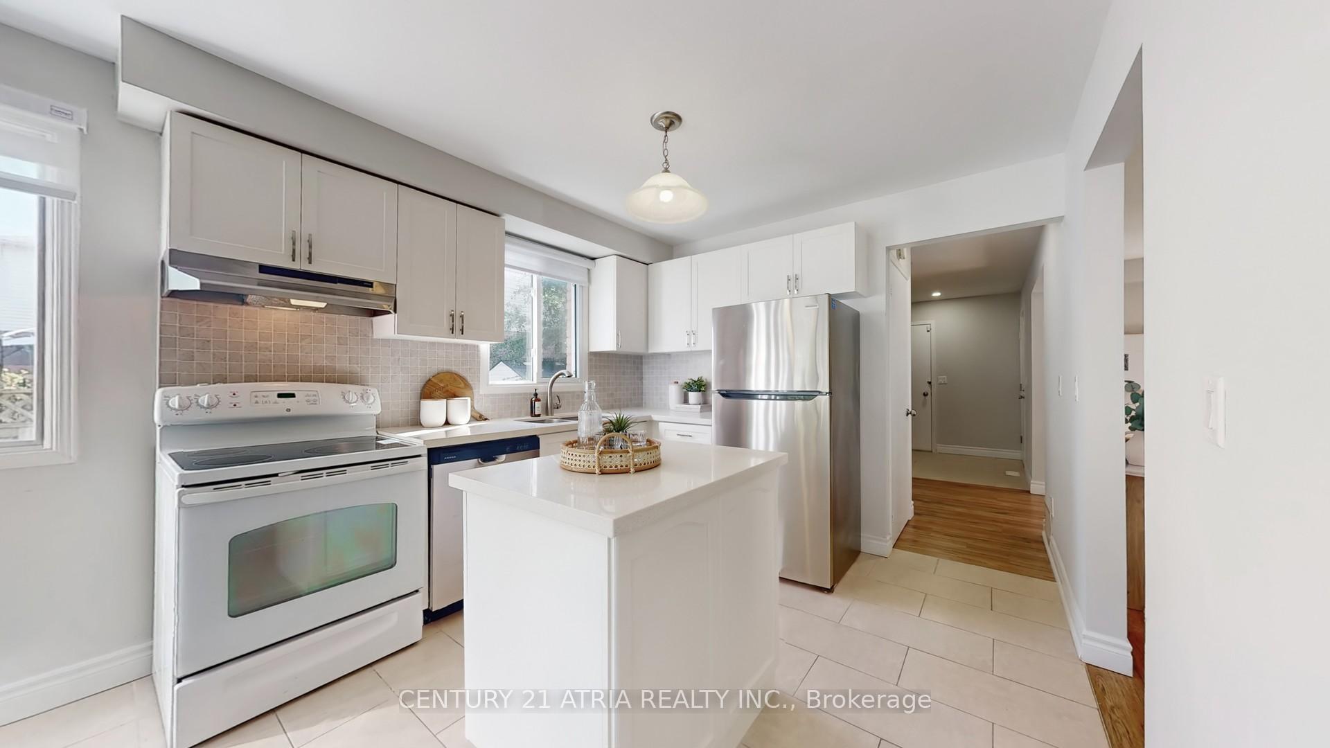 Photo 16 of 970 Renaissance Drive, Oshawa, Lakeview — HOMEH