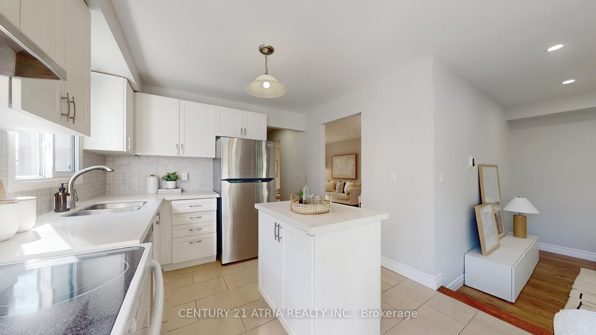 Photo 18 of 970 Renaissance Drive, Oshawa, Lakeview — HOMEH