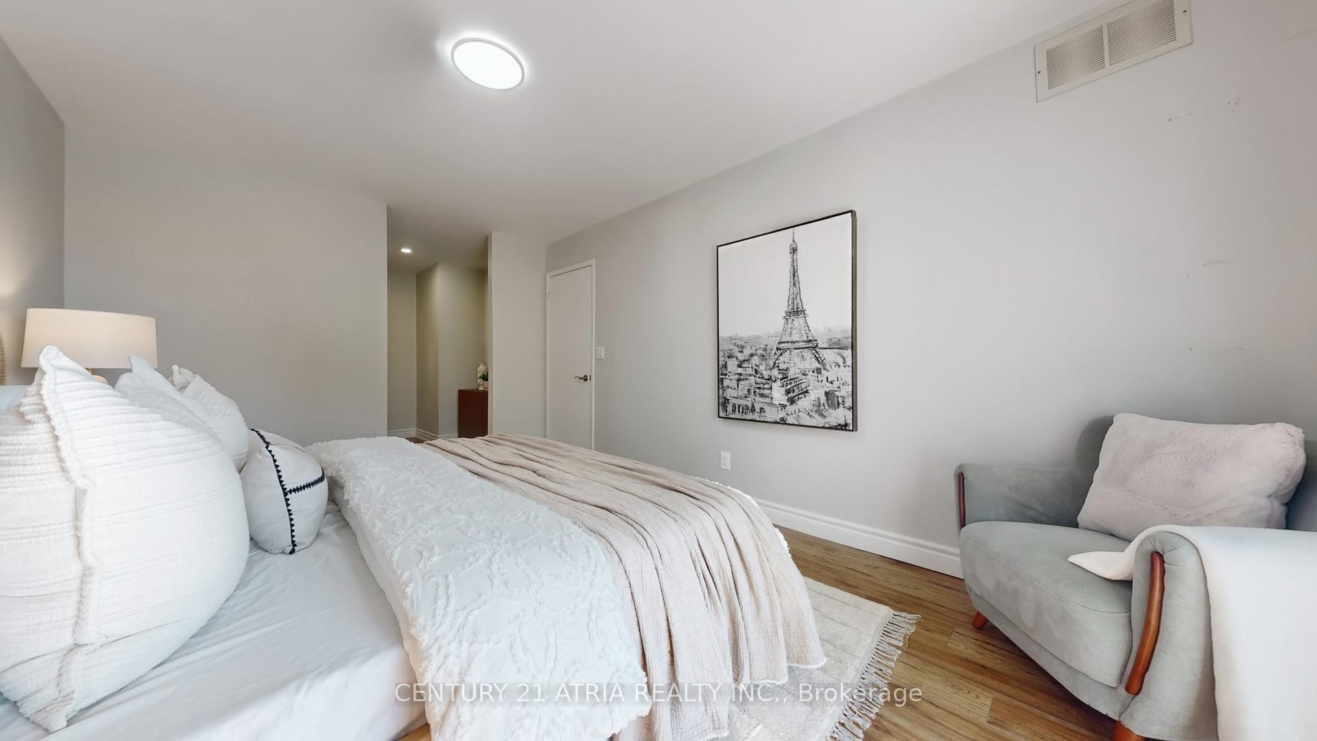 Photo 27 of 970 Renaissance Drive, Oshawa, Lakeview — HOMEH