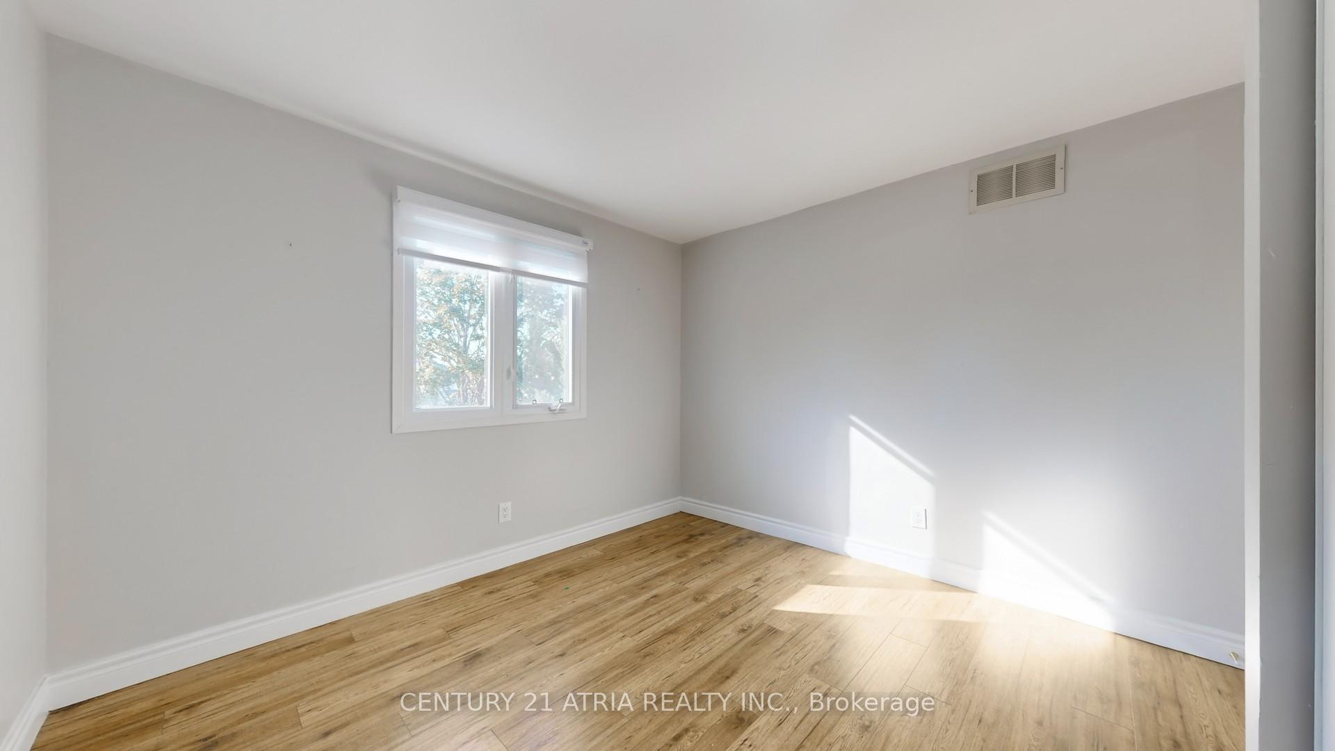 Photo 30 of 970 Renaissance Drive, Oshawa, Lakeview — HOMEH