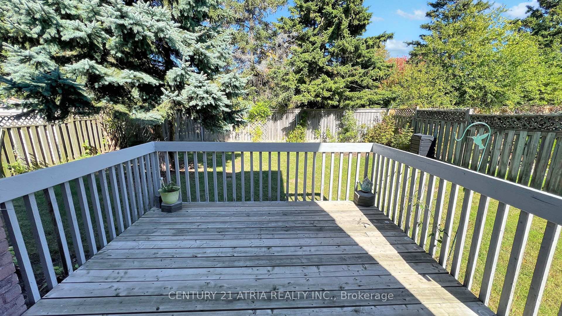Photo 45 of 970 Renaissance Drive, Oshawa, Lakeview — HOMEH