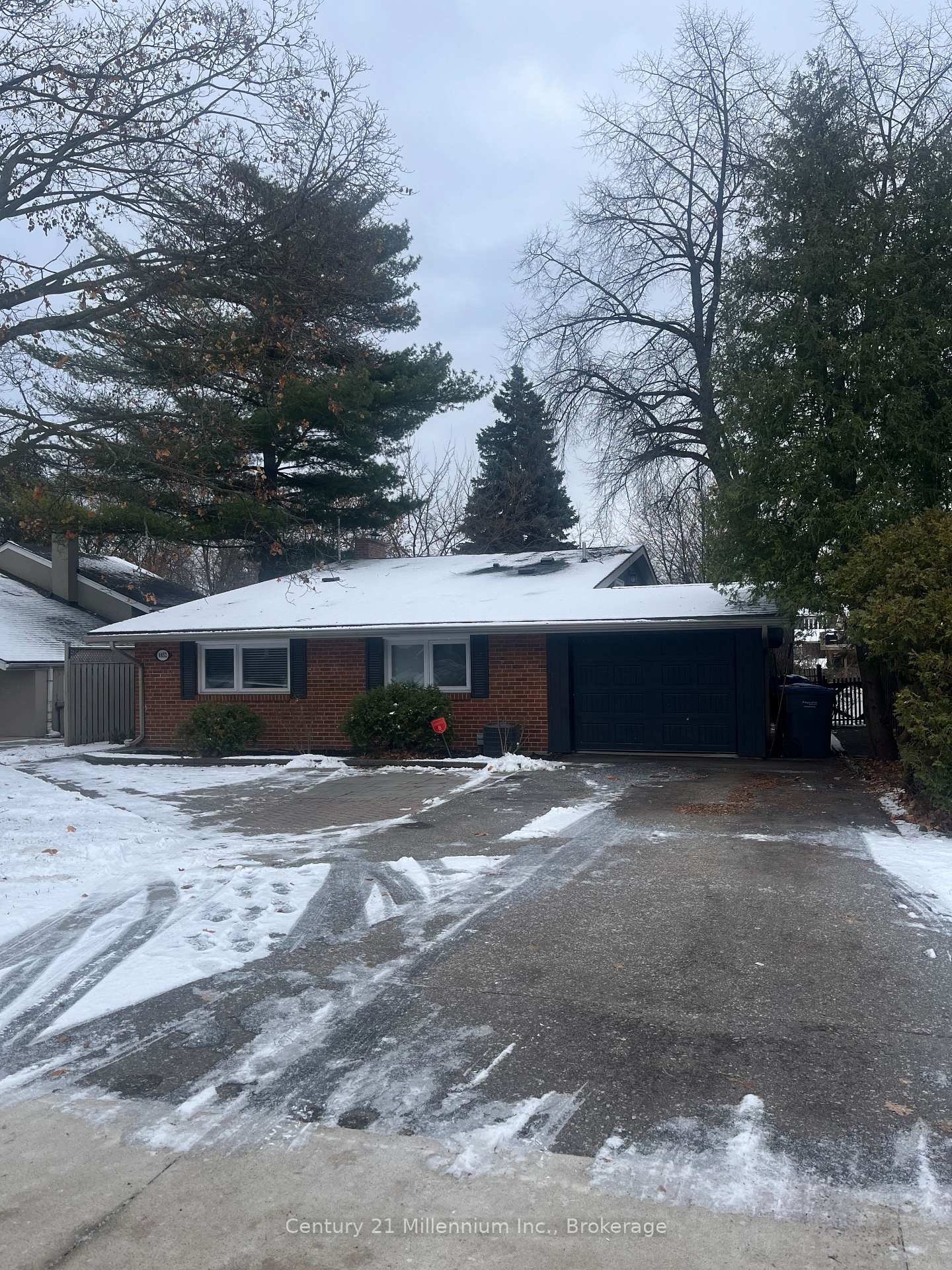 Front of 1852 Truscott Drive