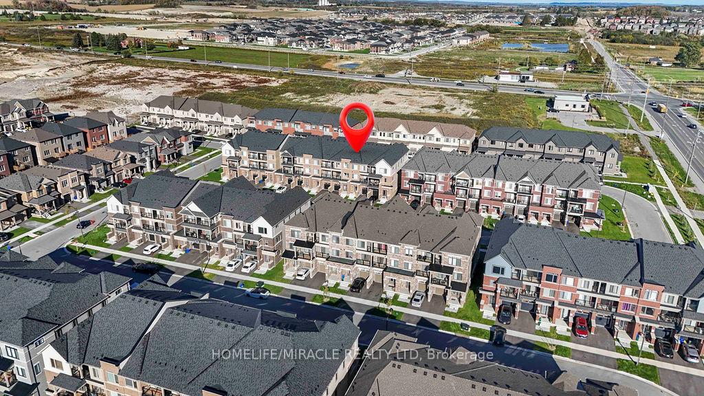 Photo 2 of 1115 Lockie Drive, Oshawa, Kedron — HOMEH