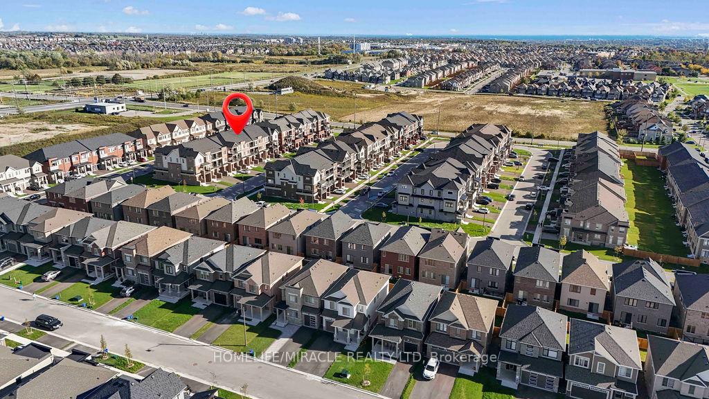 Photo 3 of 1115 Lockie Drive, Oshawa, Kedron — HOMEH