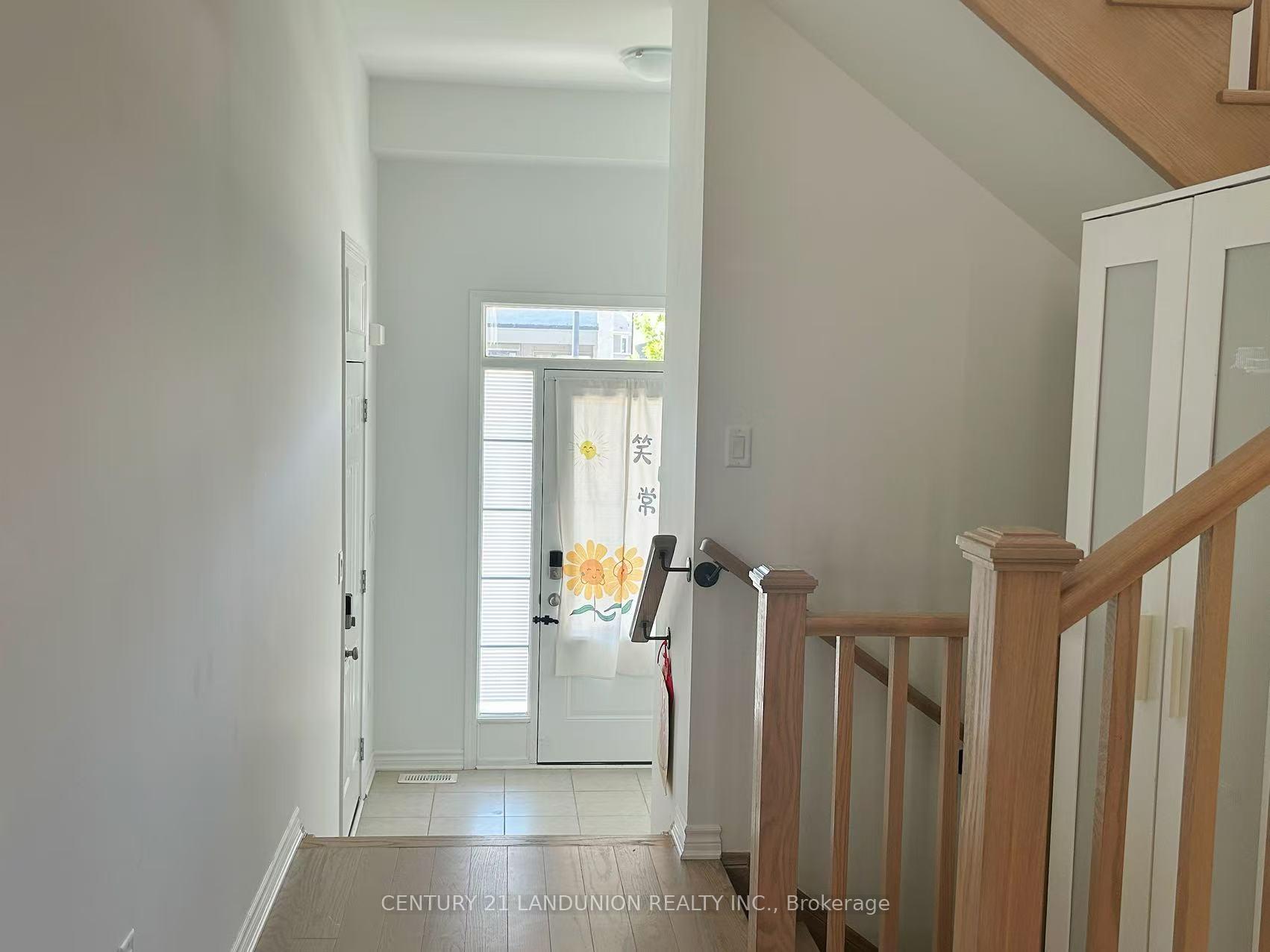 Photo 3 of 1522 Honey Locust Place, Pickering, Rural Pickering — HOMEH