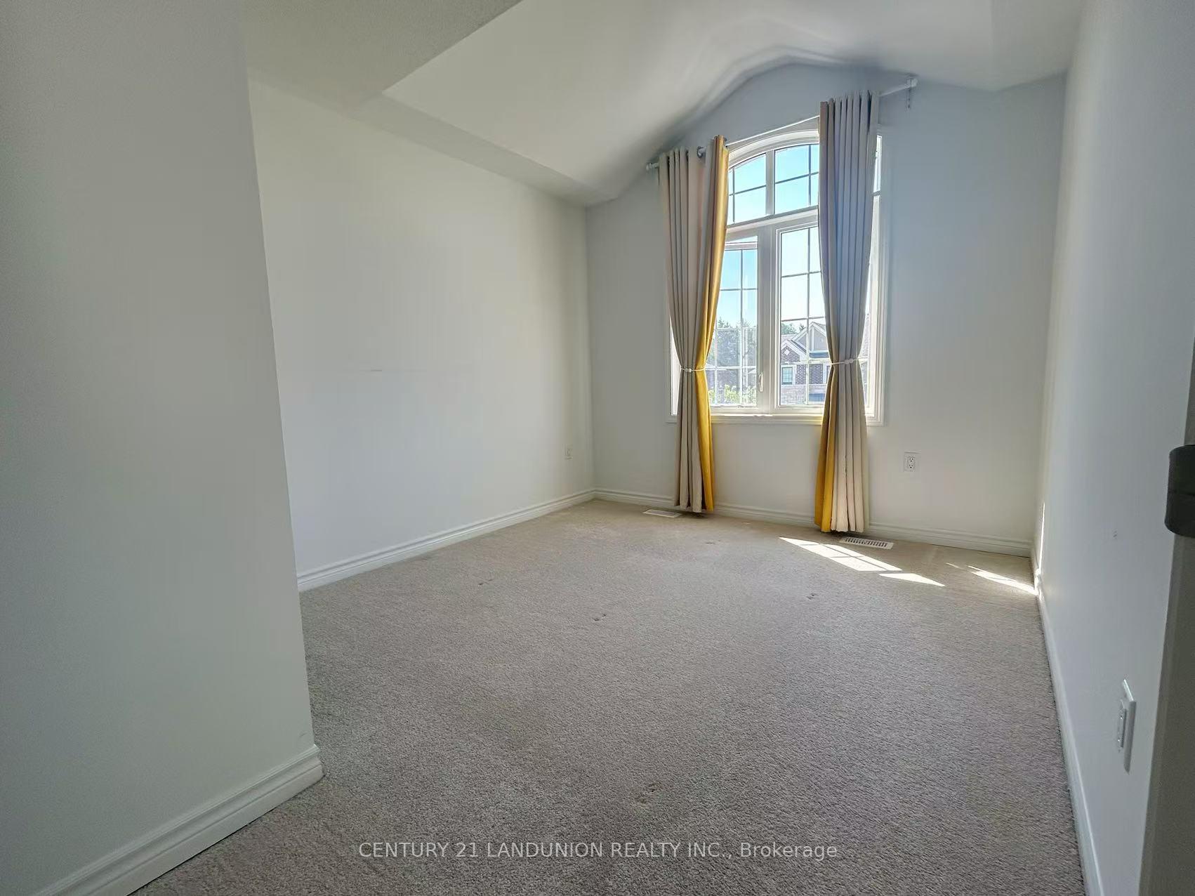 Photo 6 of 1522 Honey Locust Place, Pickering, Rural Pickering — HOMEH